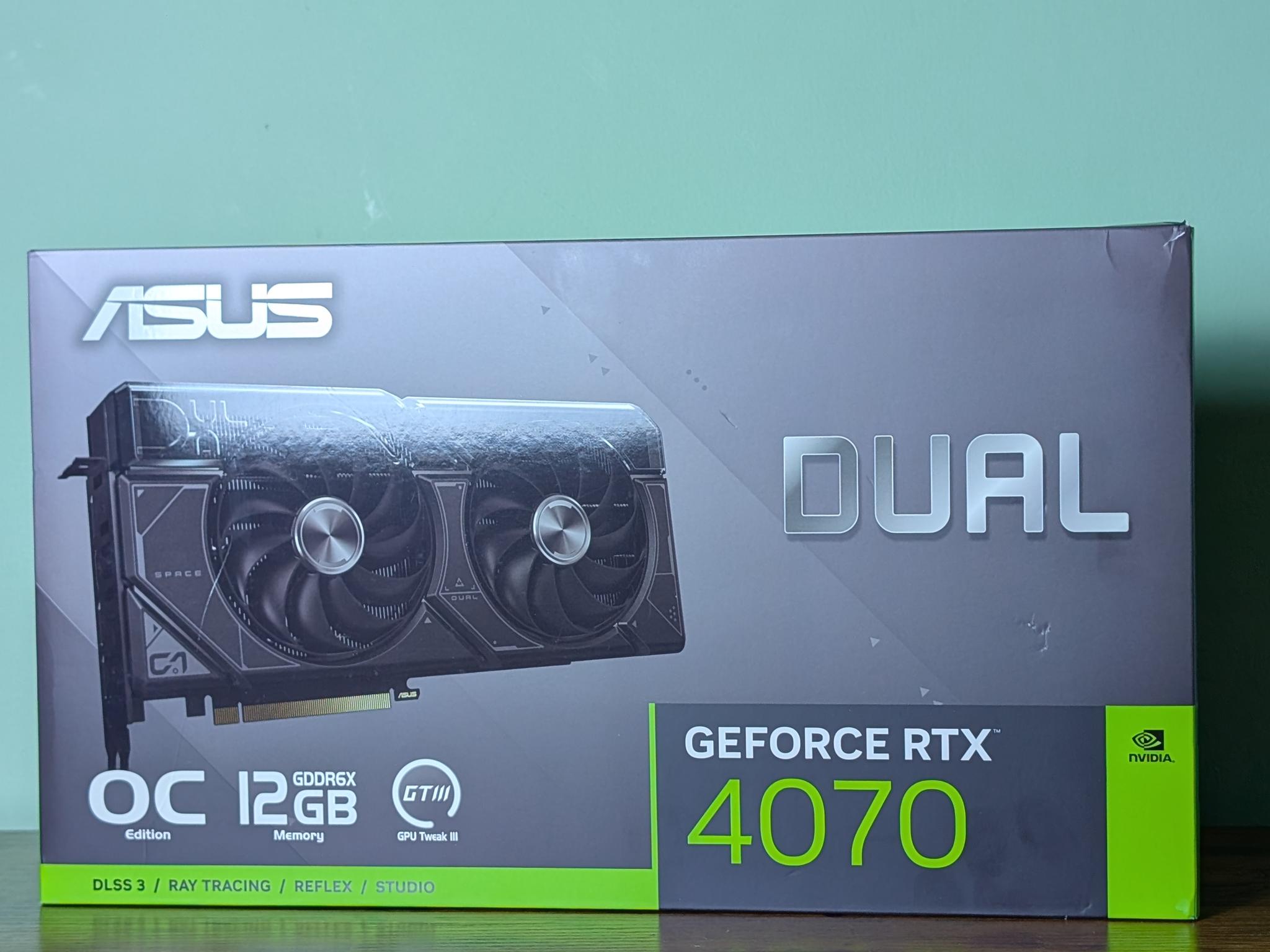 Asus DUAL OC GeForce RTX 4070