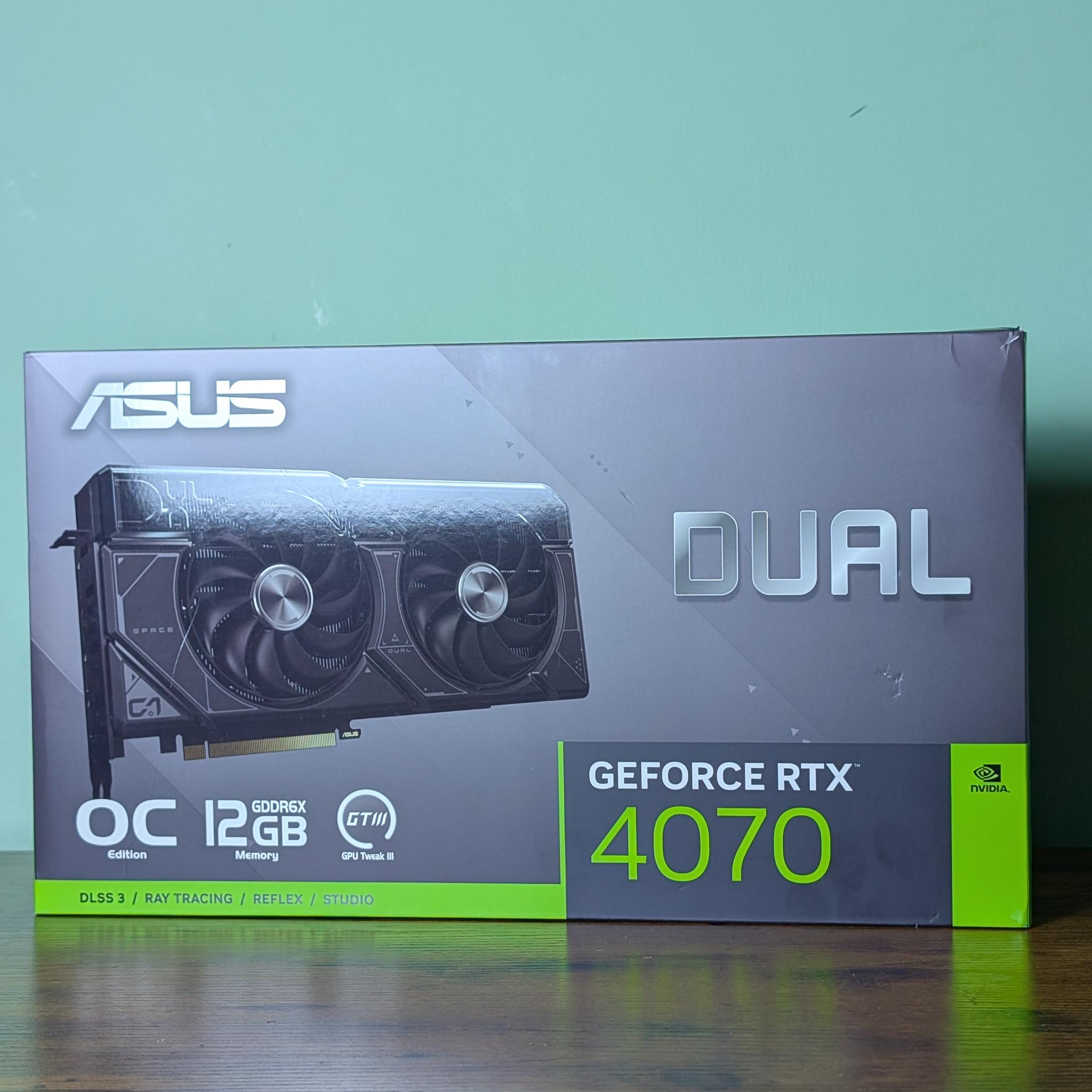 Asus DUAL OC GeForce RTX 4070