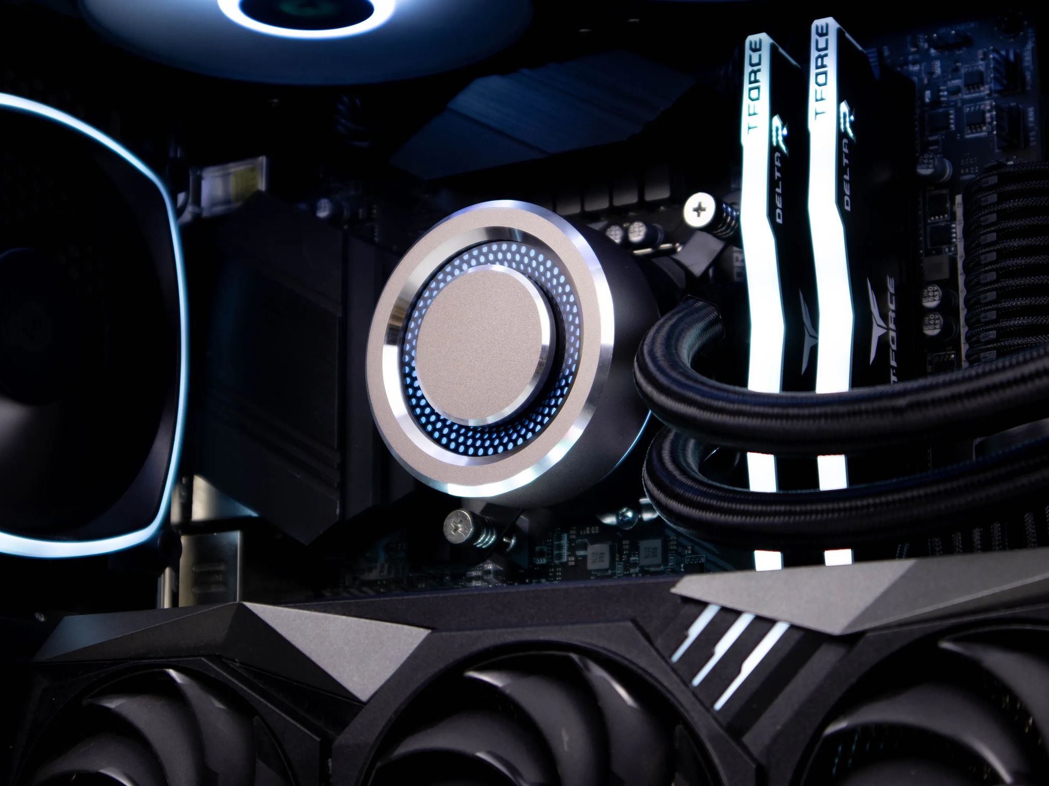 ~Sledgehammer~ (RTX 3080 | Core i7-10700F | 16gb RAM)