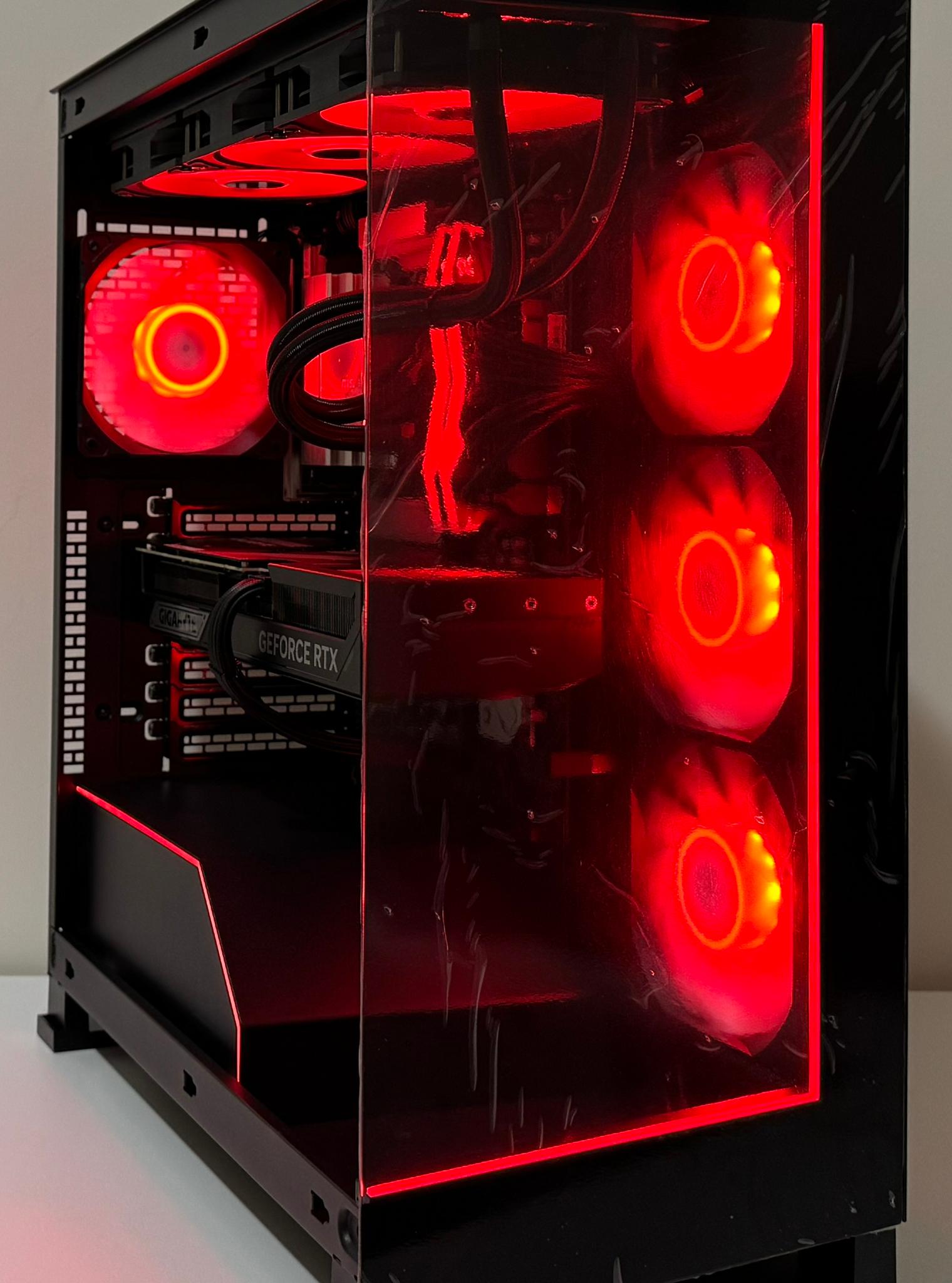 AMD Ryzen 7 7800X3D GeForce RTX 5070 Ti 32GB DDR5 RAM 1TB Gen5 NVMe SSD NZXT 850W Gold Gaming PC
