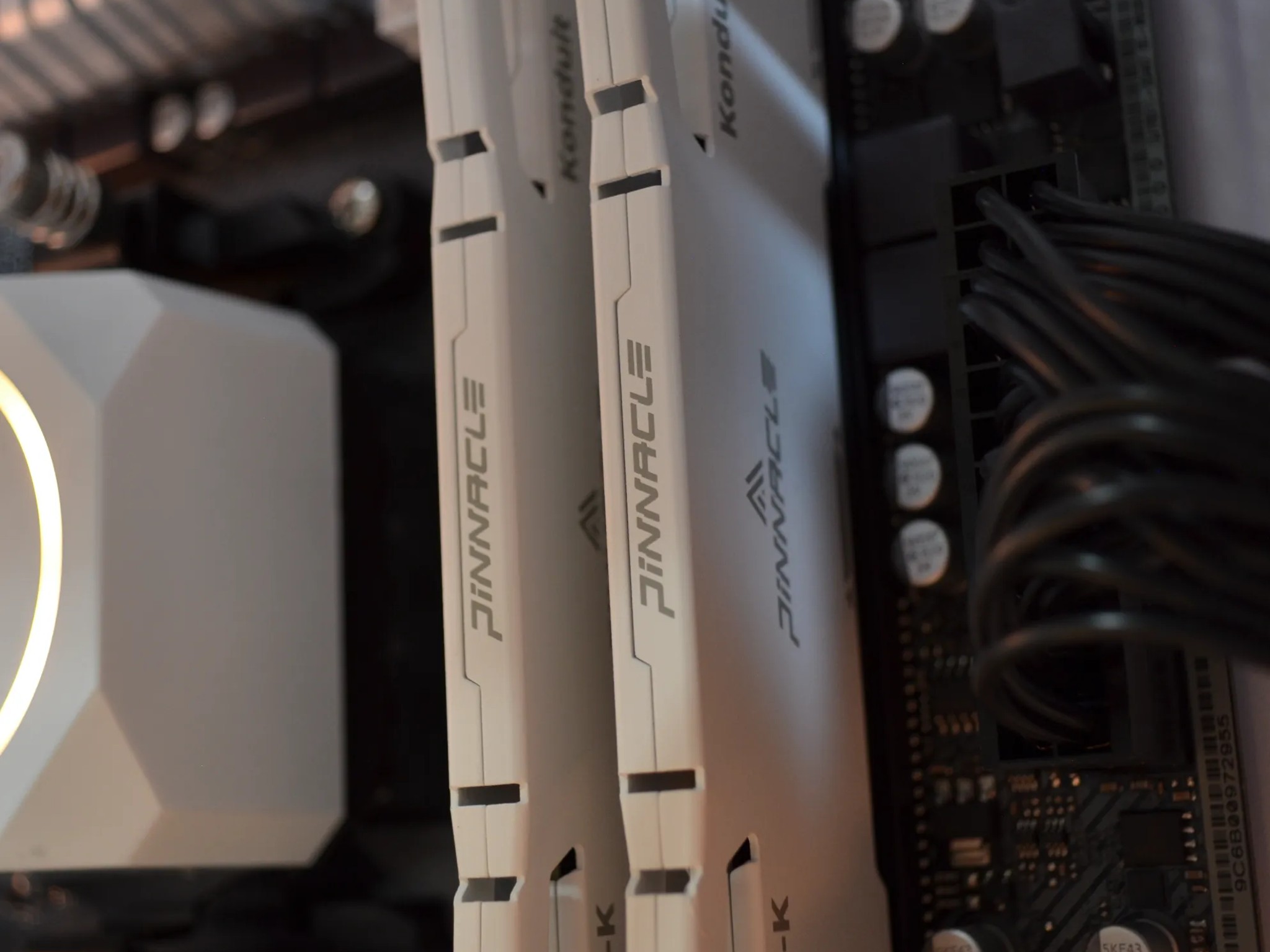 ⚪White Out V3⚪ - RTX 3060ti | Ryzen 5 5500| 1tb NVMe | Windows 11 FULLY Activated