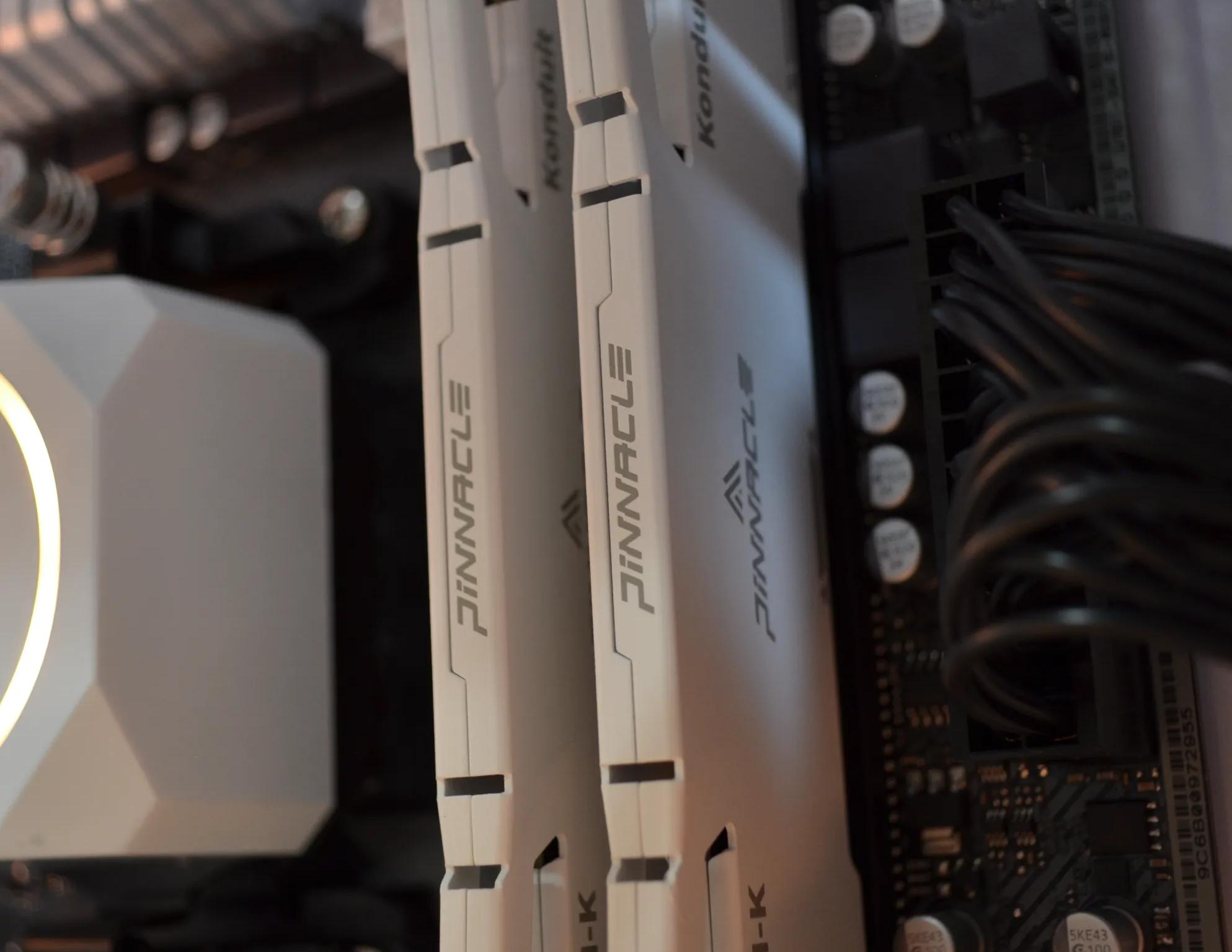 ⚪White Out V3⚪ - RTX 3060ti | Ryzen 5 5500| 1tb NVMe | Windows 11 FULLY Activated