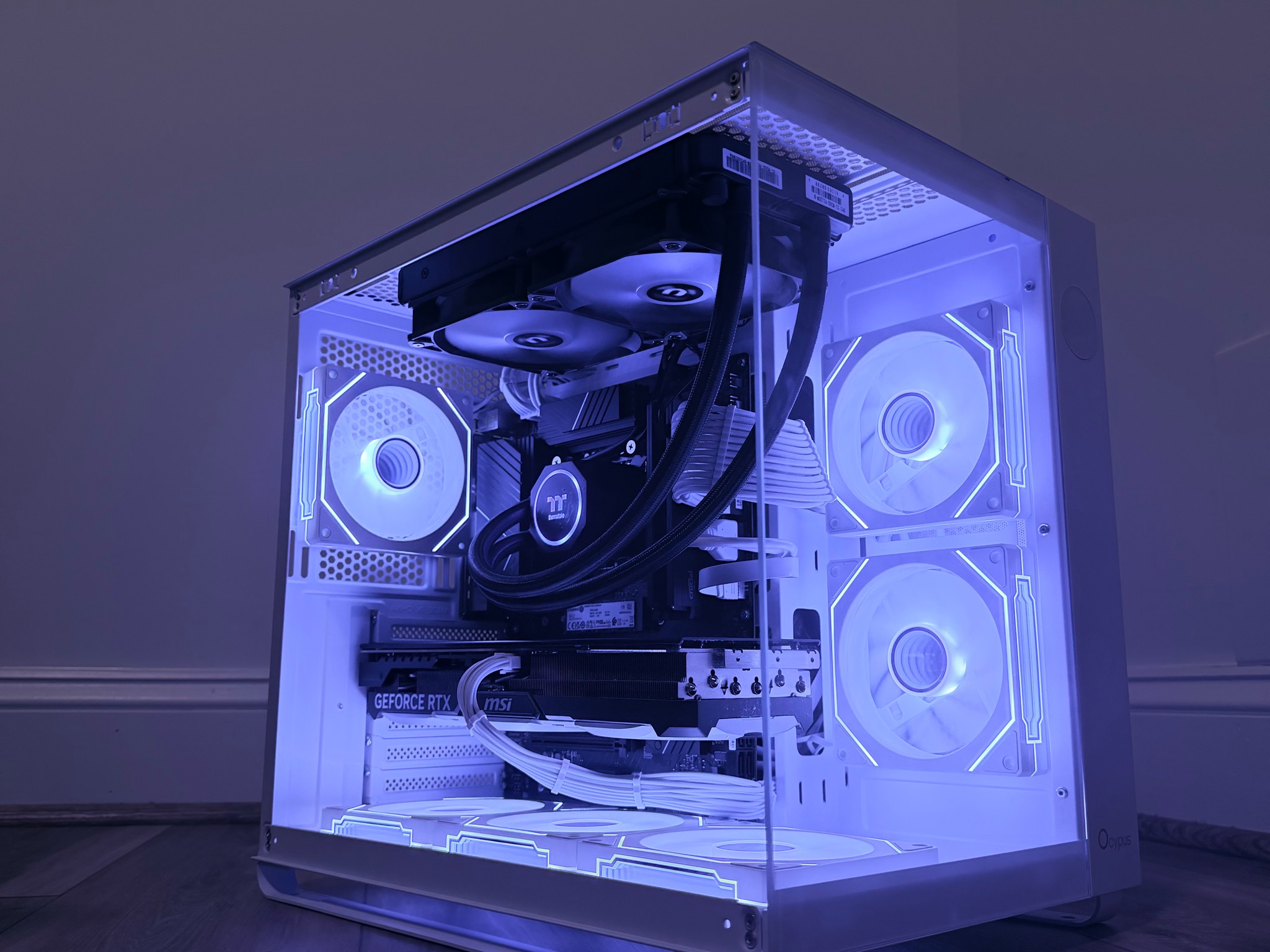 ❄️"Glacier Nova"❄️| 1440p Gaming | 4070 Ți | Intel i7 13700KF | 32GB Ram | 2tb NVMe SSD | WiFi