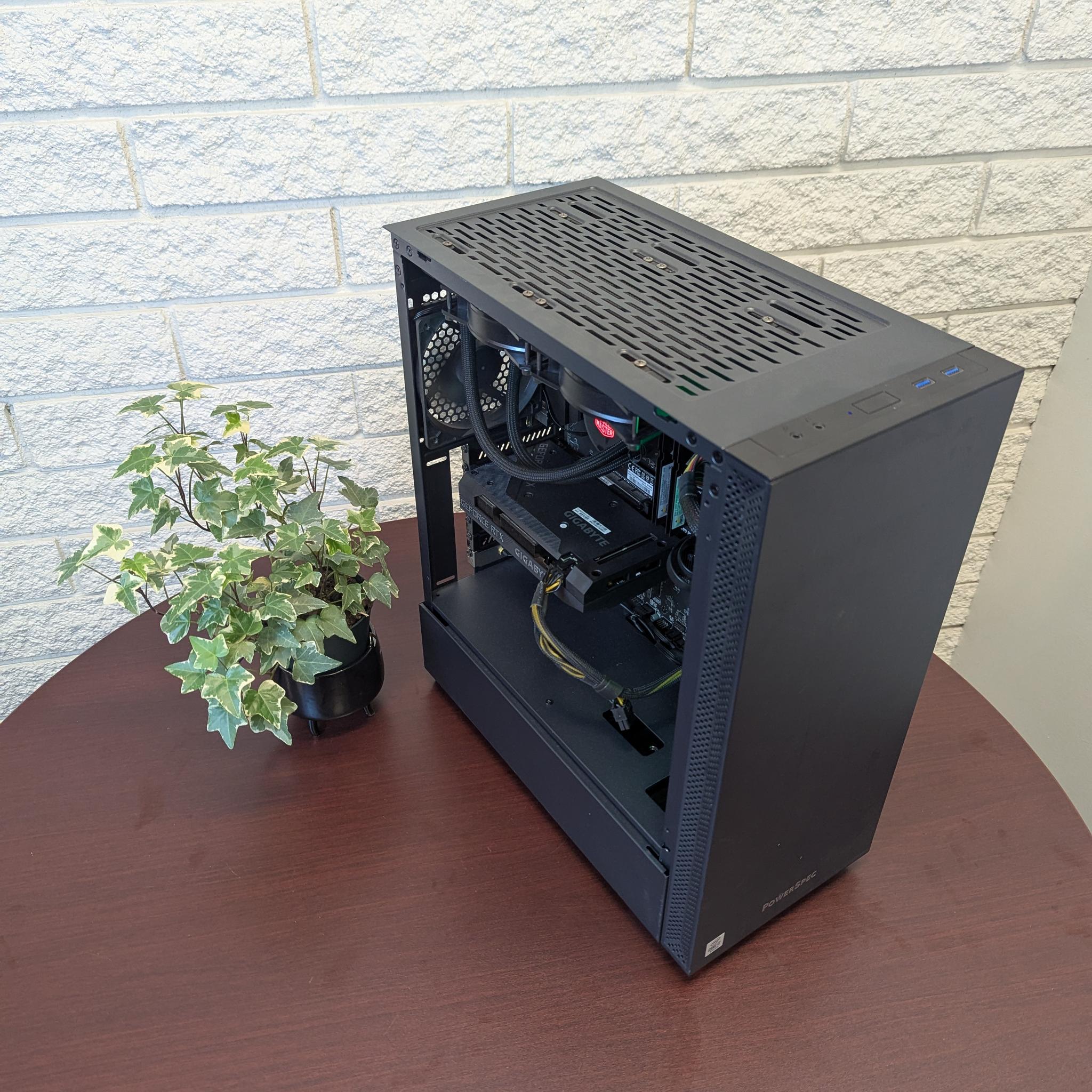 i7-10700K | GIGABYTE Geforce 3060 8GB | 32GB DDR4 | 1.5 TB NVMe Storage