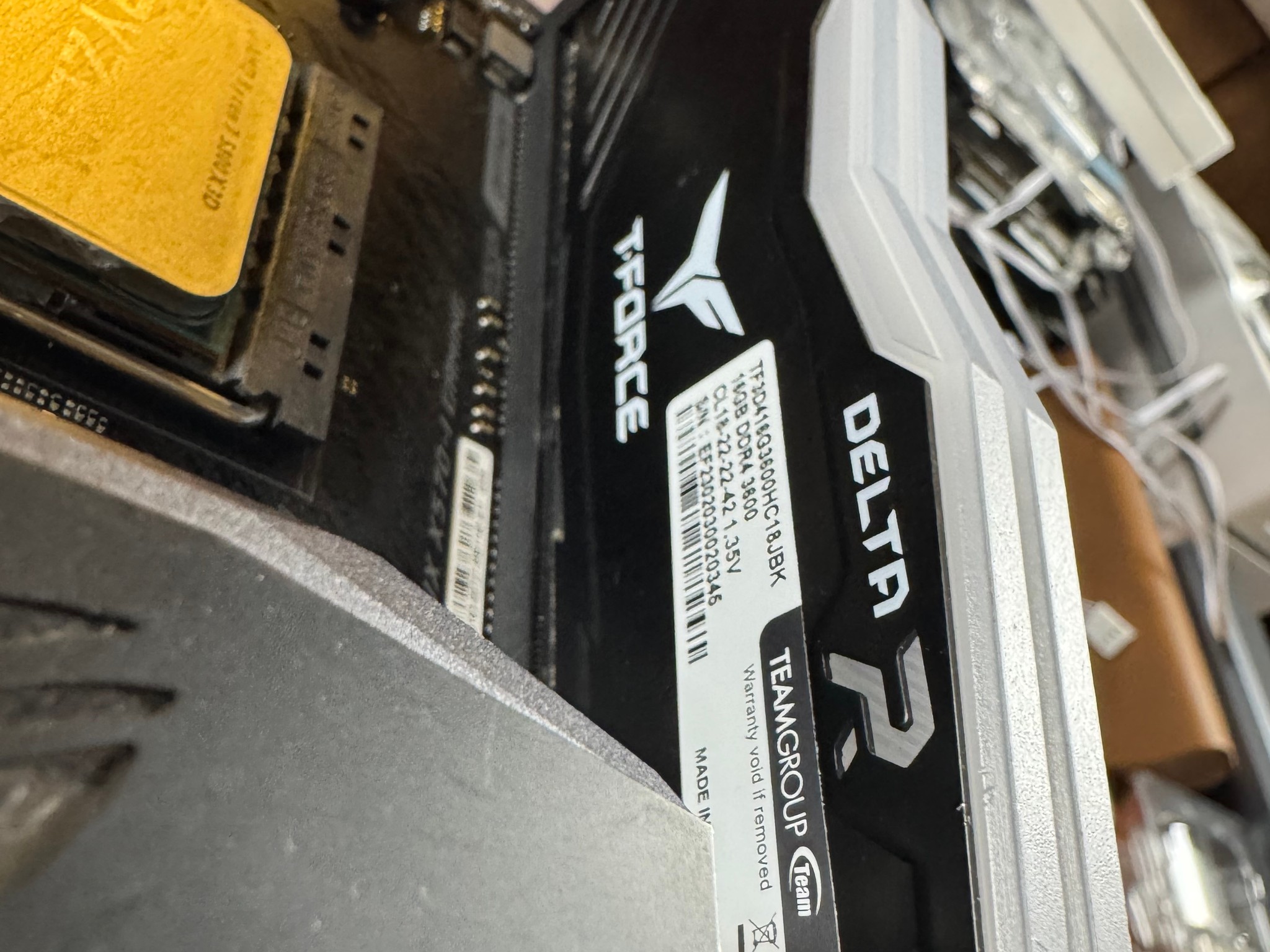 RYZEN 7 5800X3D | 32GB DDR4 | ASUS ROG STRIX X570I |