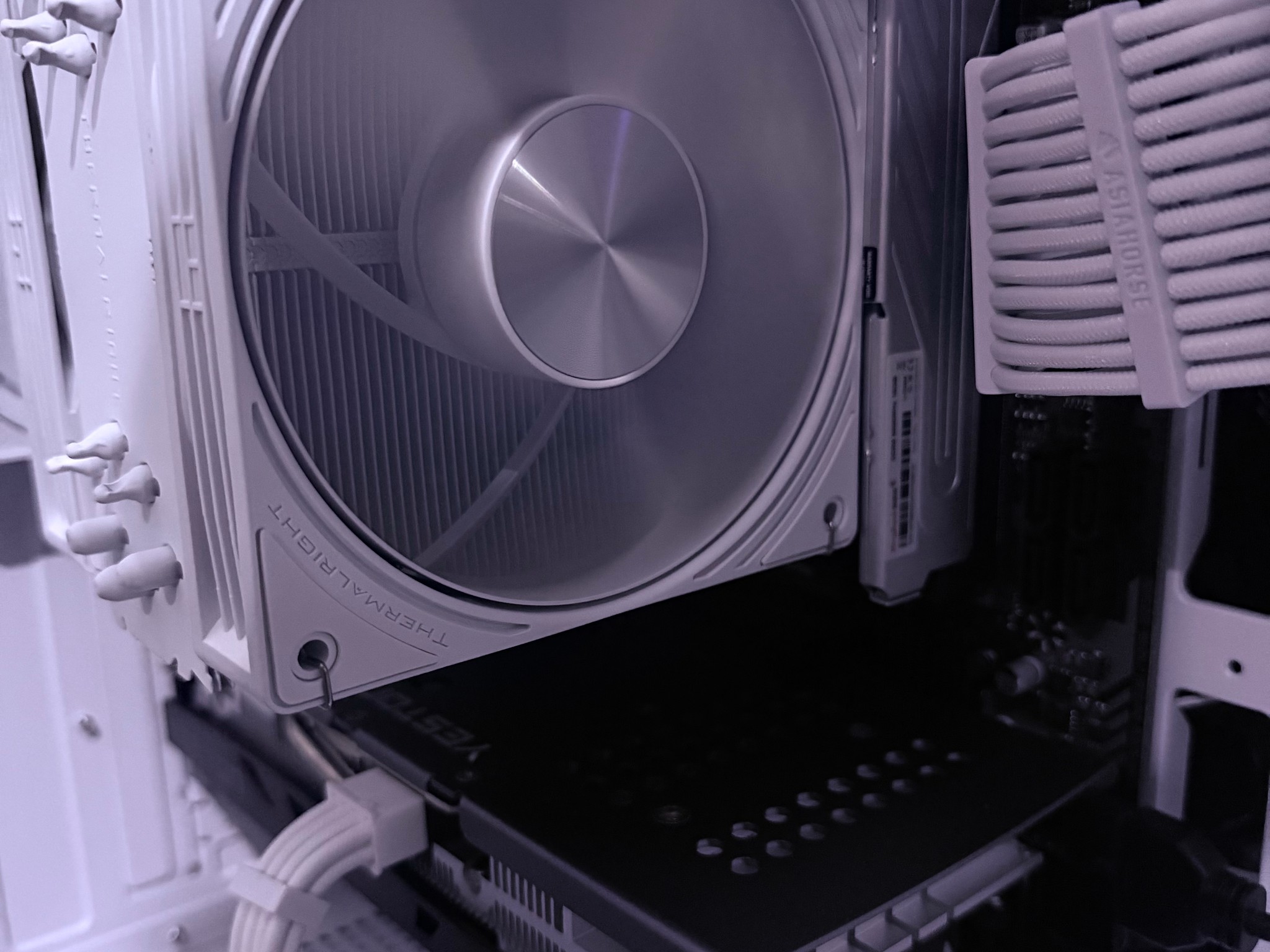 ❄️"Glacial Veil"⚪️ | 1440p Gaming | Ryzen 7 7700 | RTX 4060 | 16GB DDR5 | 1TB SSD | Free Shipping