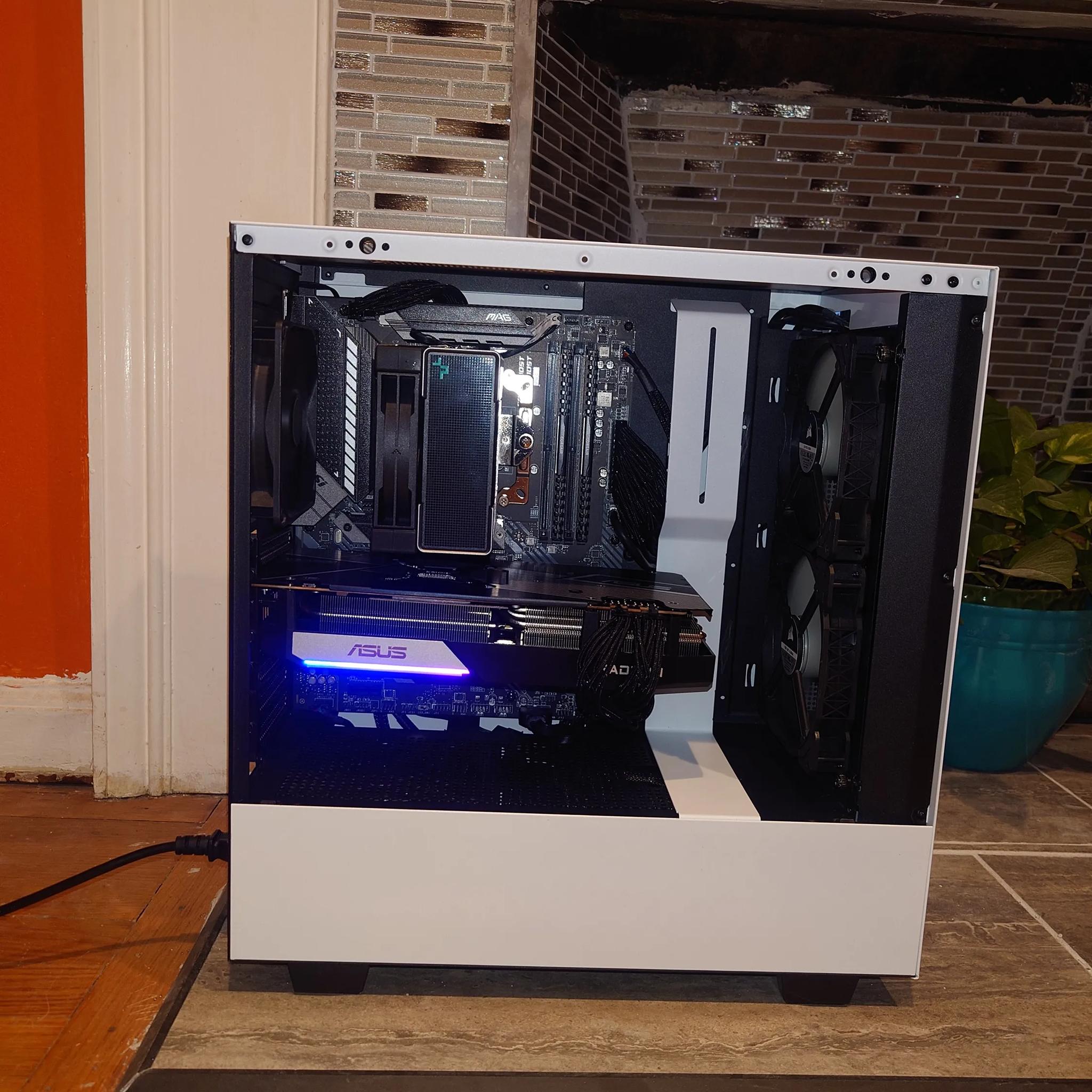 AMD 5600X x AMD 6700XT