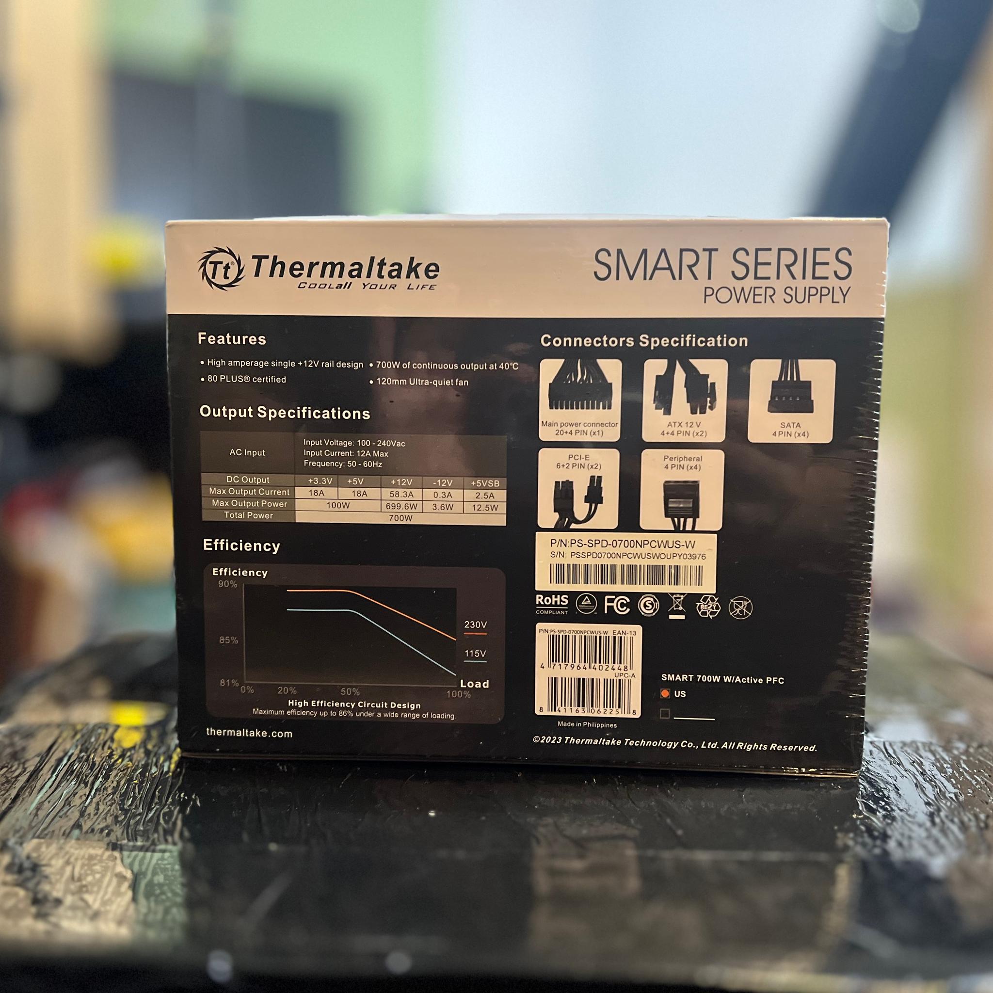 Thermaltake Smart 700W