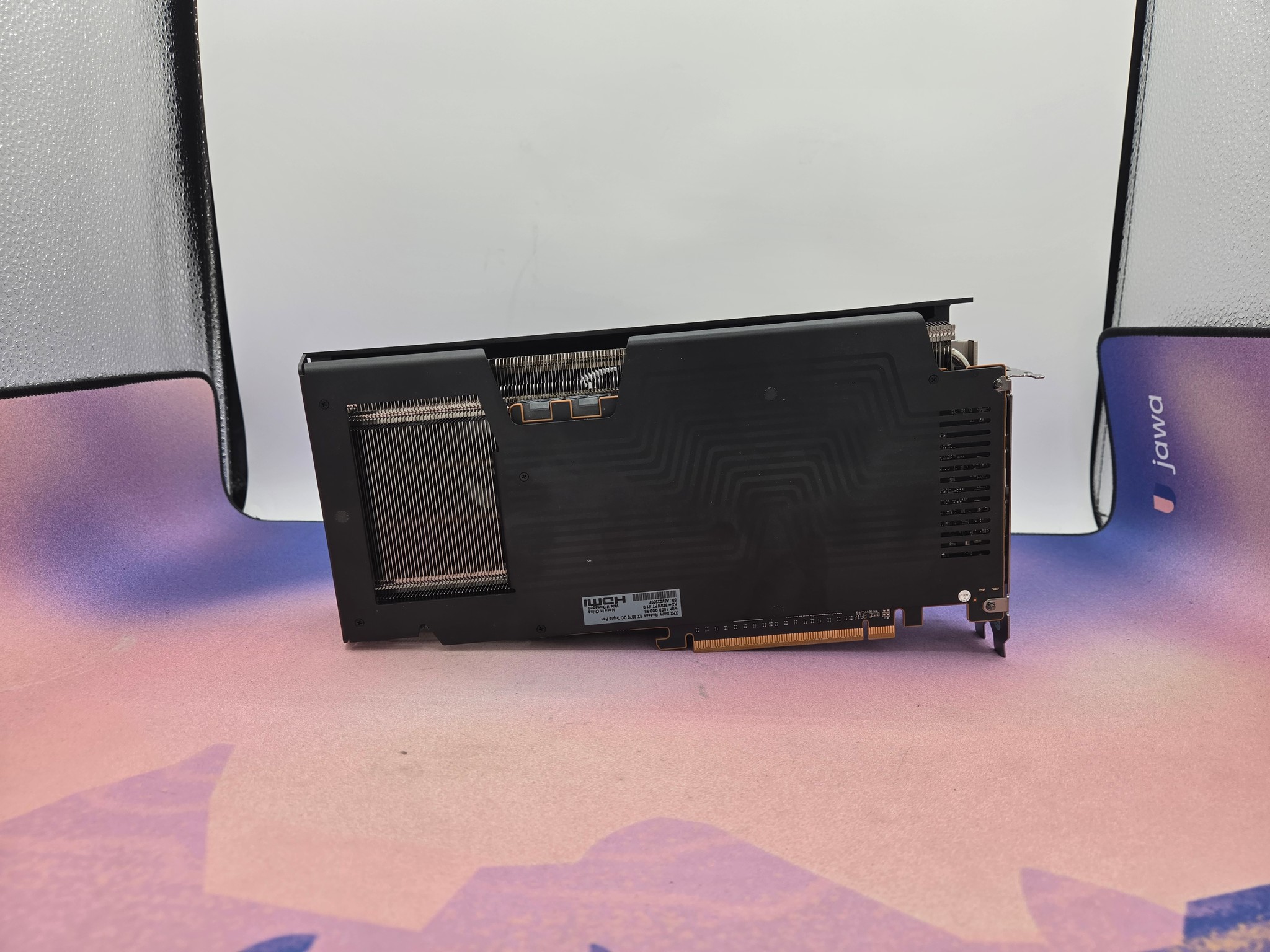 XFX Swift AMD Radeon RX 9070 OC Triple Fan Gaming Edition
