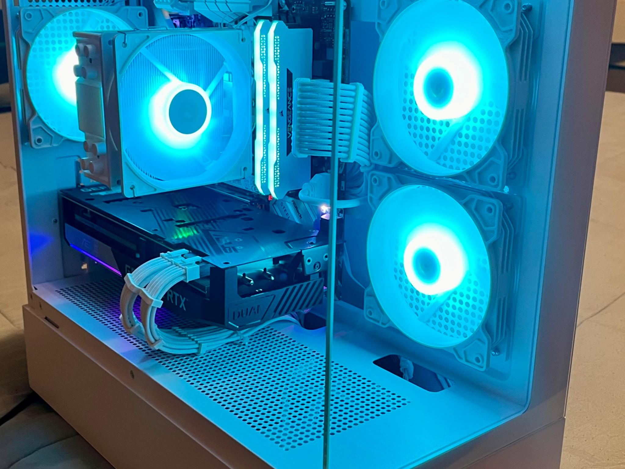 High End Gaming PC |RTX 3070 // Ryzen 5500 // 1TB NVME SSD|
