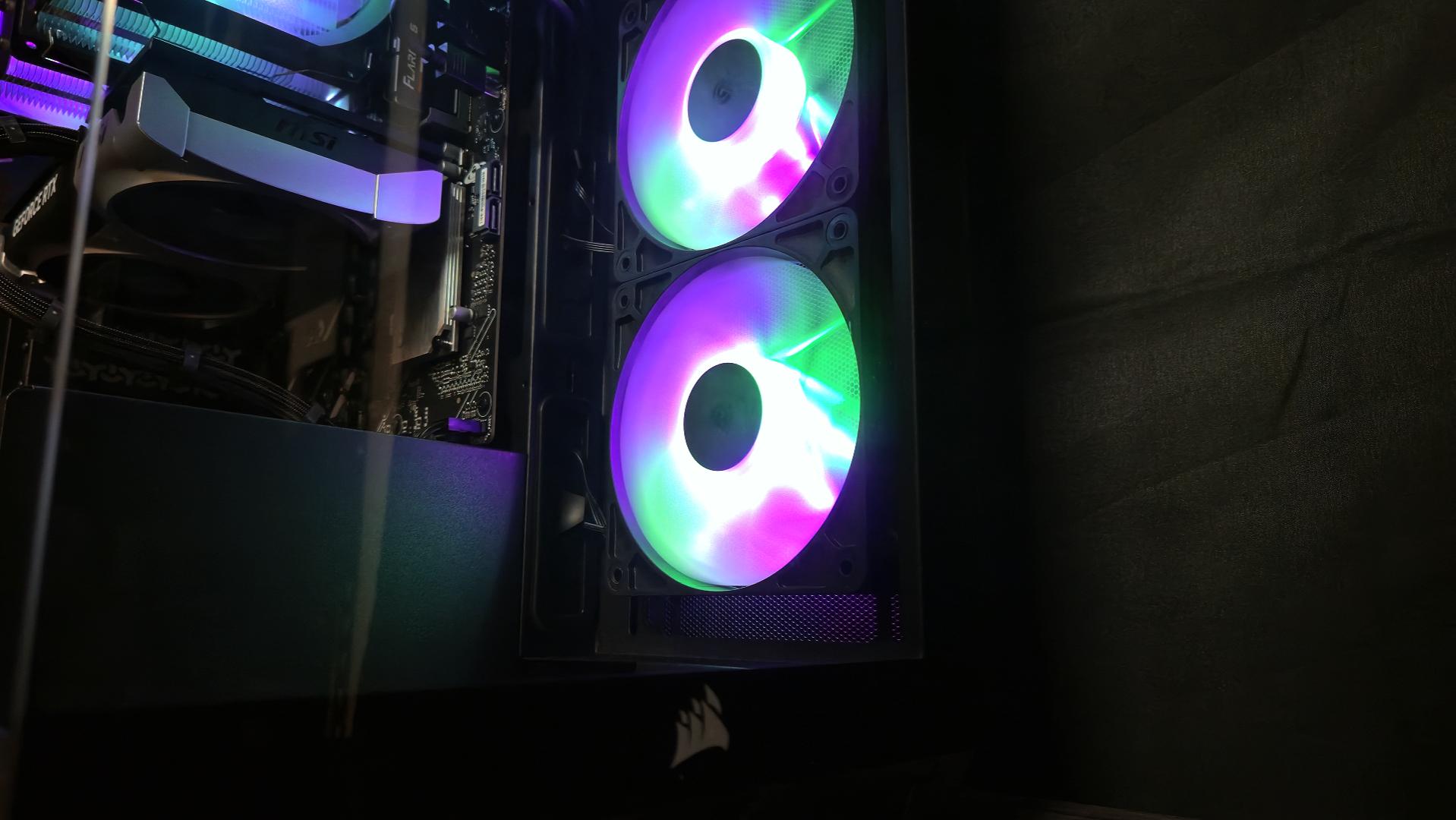 Ryzen 5 9600X - RTX 5060 Ti 8GB - 32GB DDR5 6000 - 1TB Gen4 NVMe - Corsair 3500X - Custom