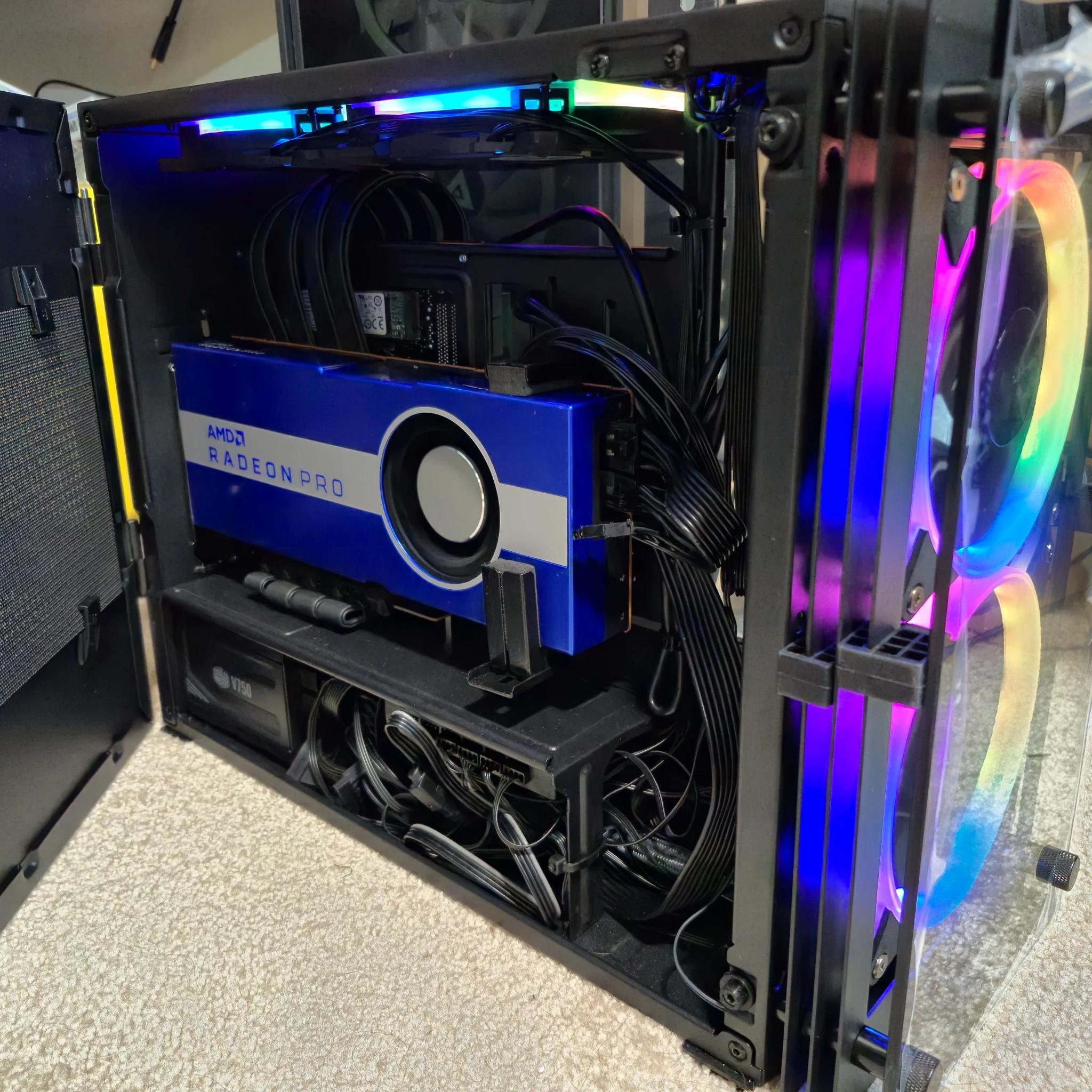 ITX + Liquid Cooled | 140 FPS Fortnite | i5-8400, 16GB RAM, Radeon W5700 Pro 8GB, 512GB NVME