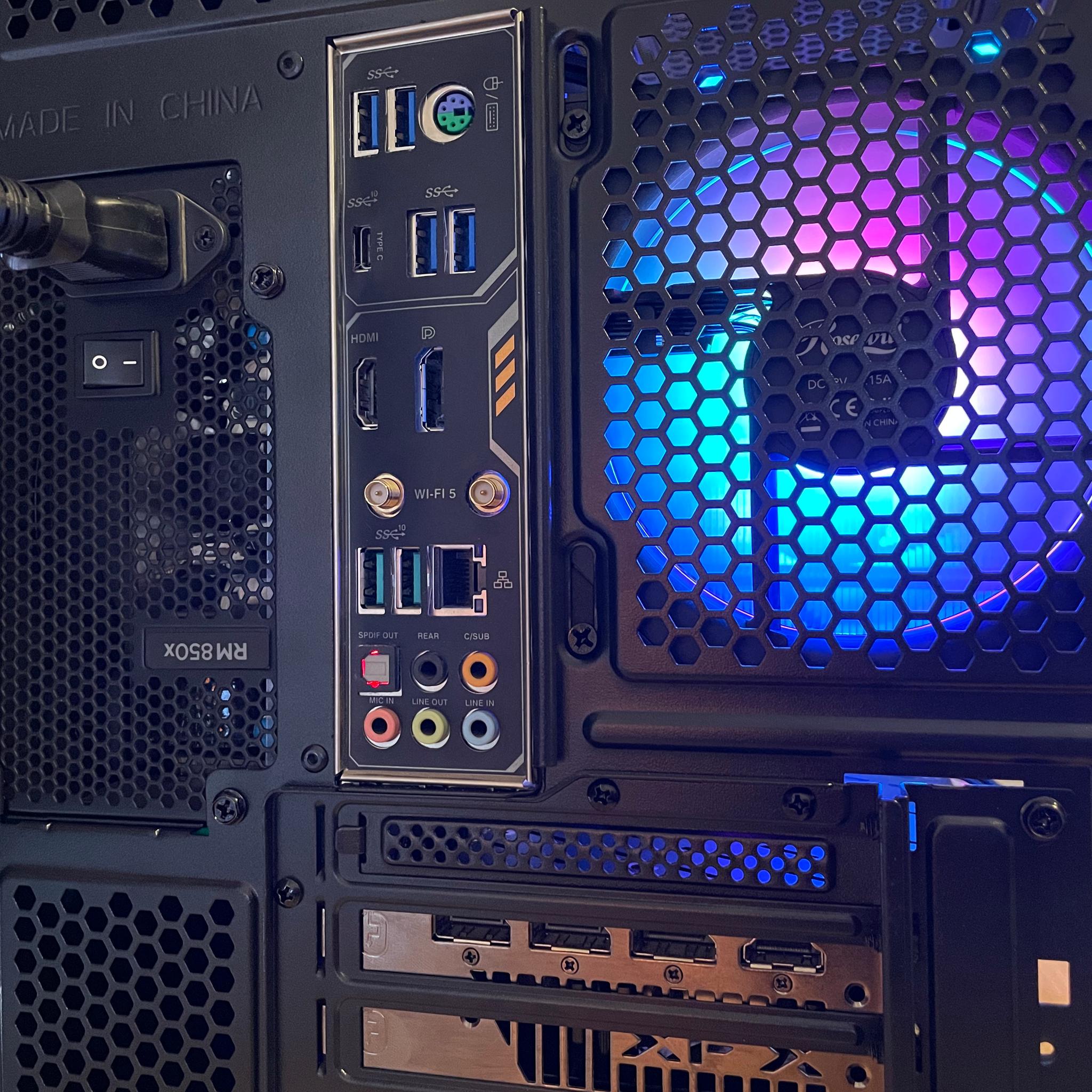AMD Gaming PC (Ryzen 7 3800X | RX 6800 | 32GB RAM | 512GB SSD | Wifi + BT)