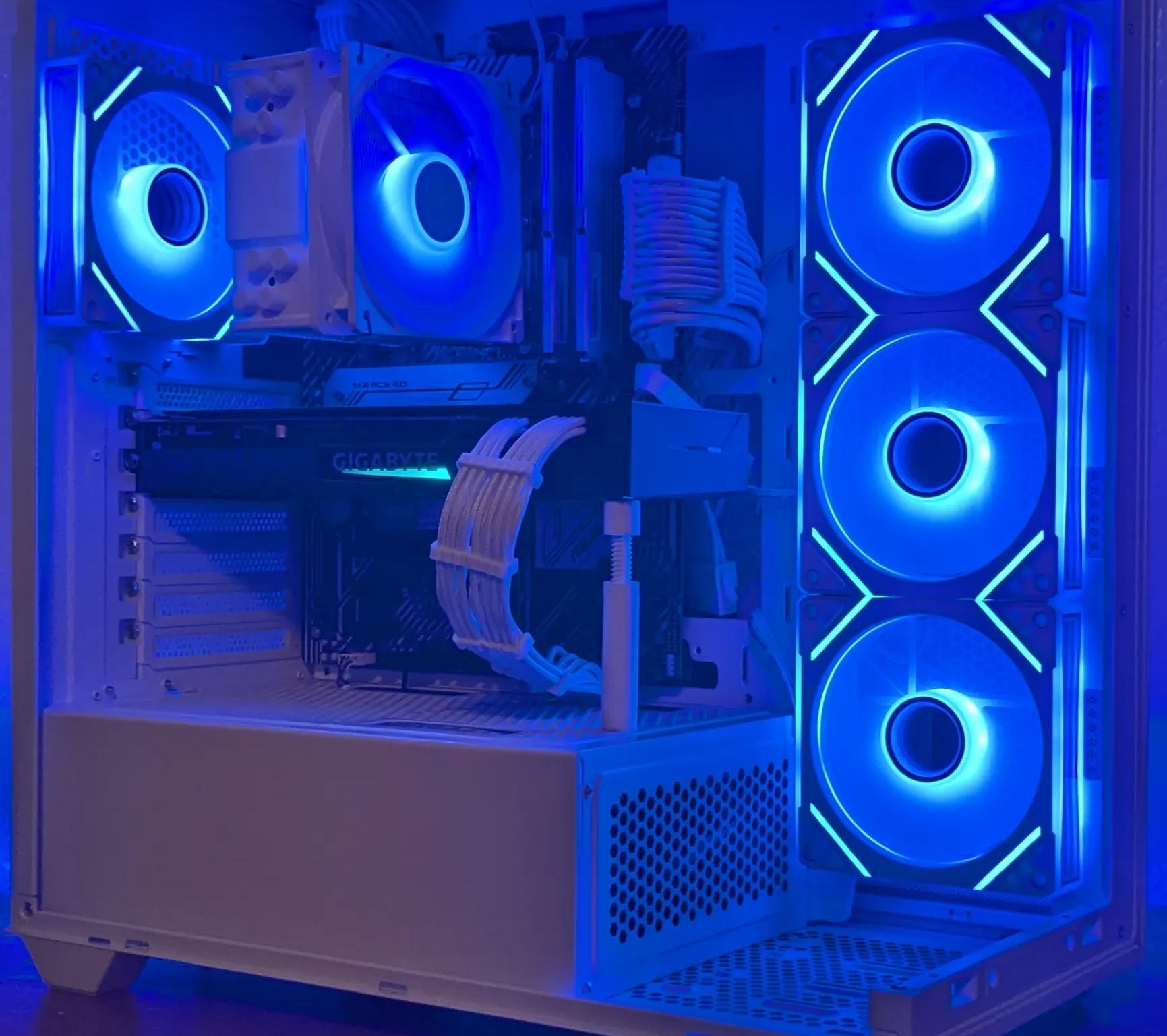 🔥RTX 3070, Intel i7 11700K, 16 GB RAM, 1 TB Storage