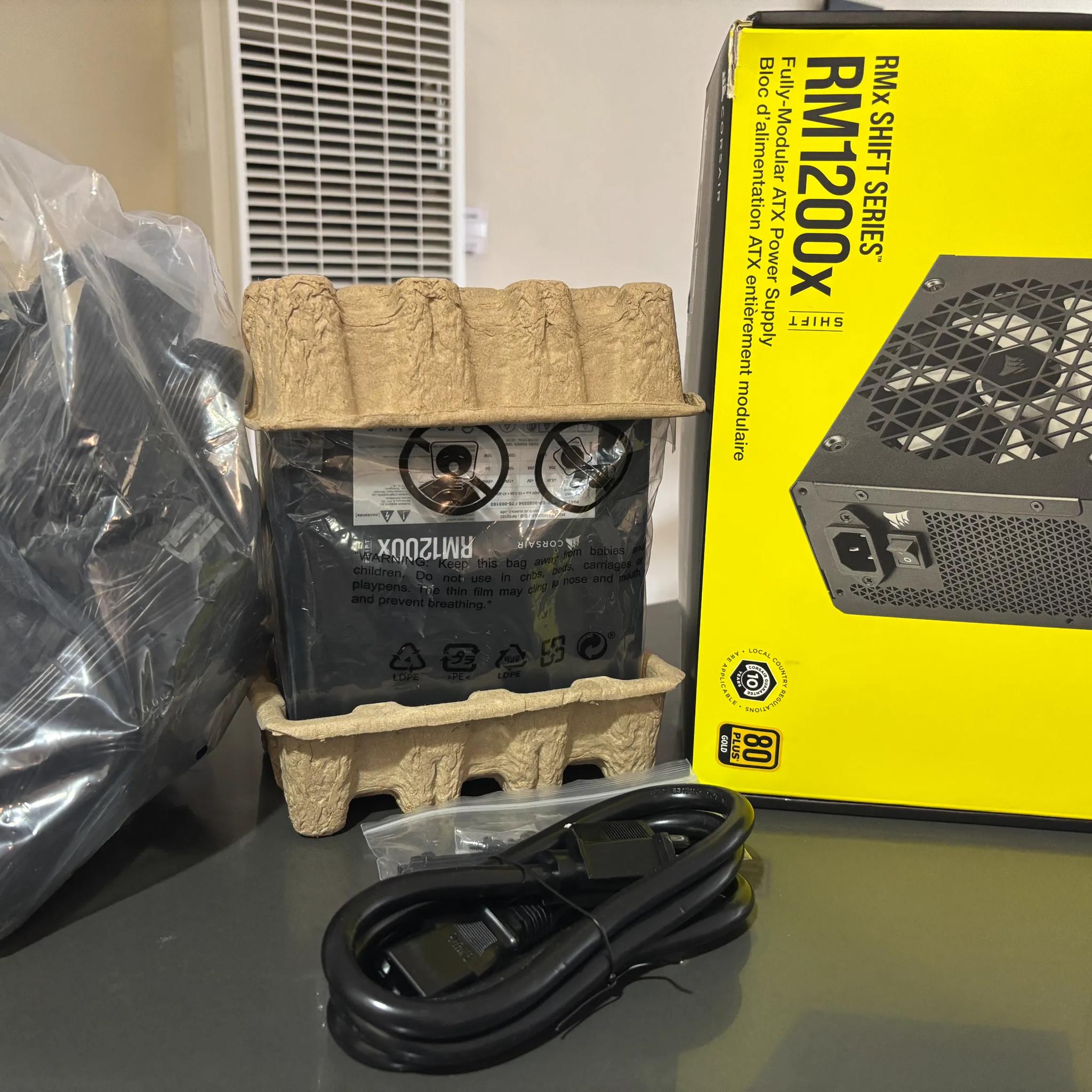 CORSAIR RM1200x Shift Fully Modular ATX Power Supply