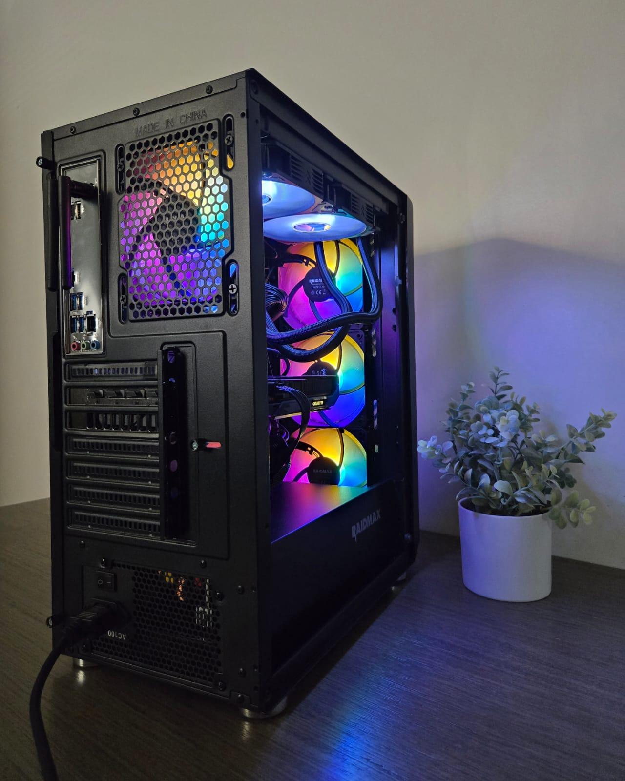 Black gaming pc, 5060 ti 8gb, 16gb ddr4, ryzen 5 5500