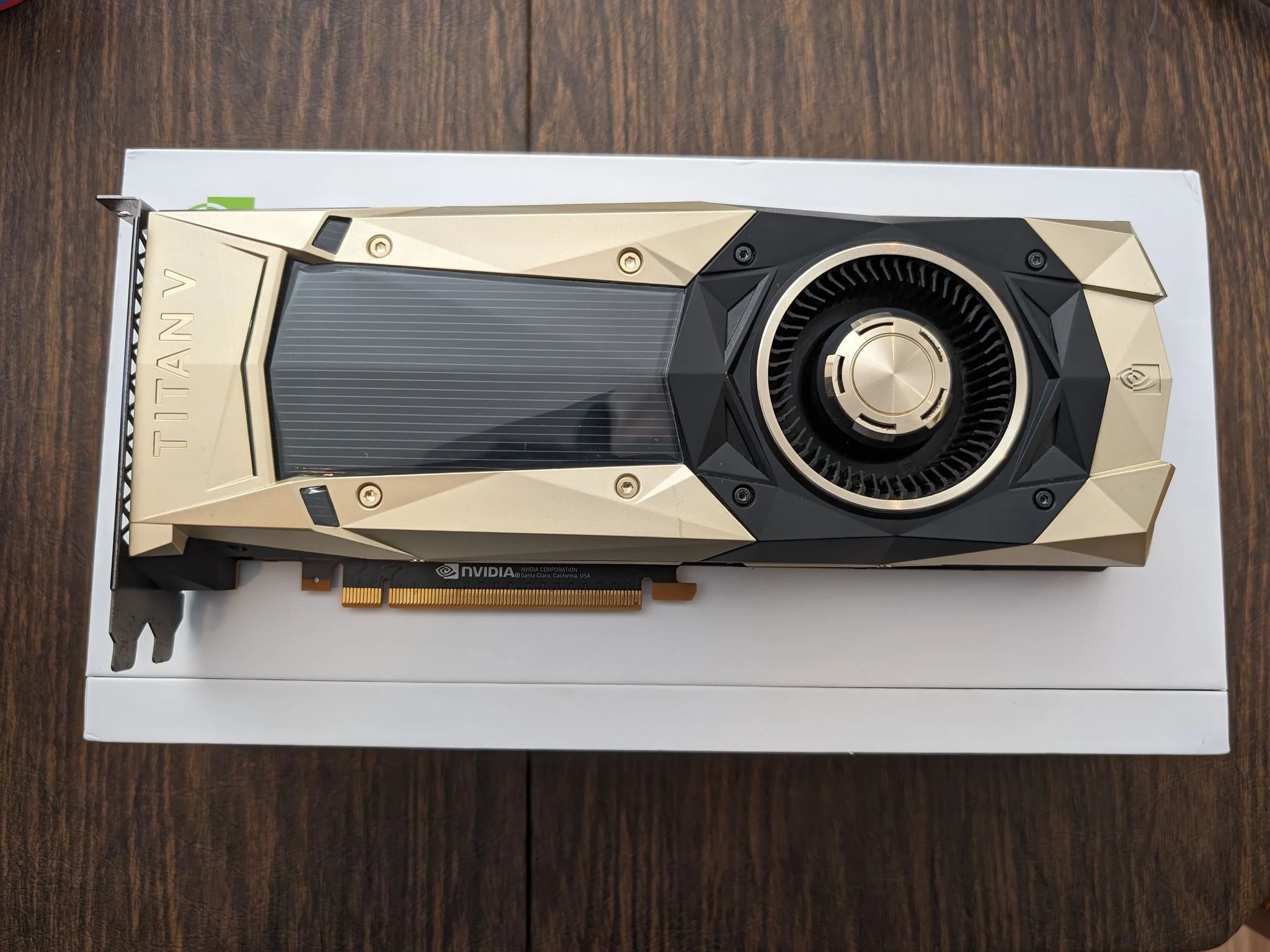 NVIDIA TITAN V Volta 12GB HBM2 GPU Video/Graphics Card