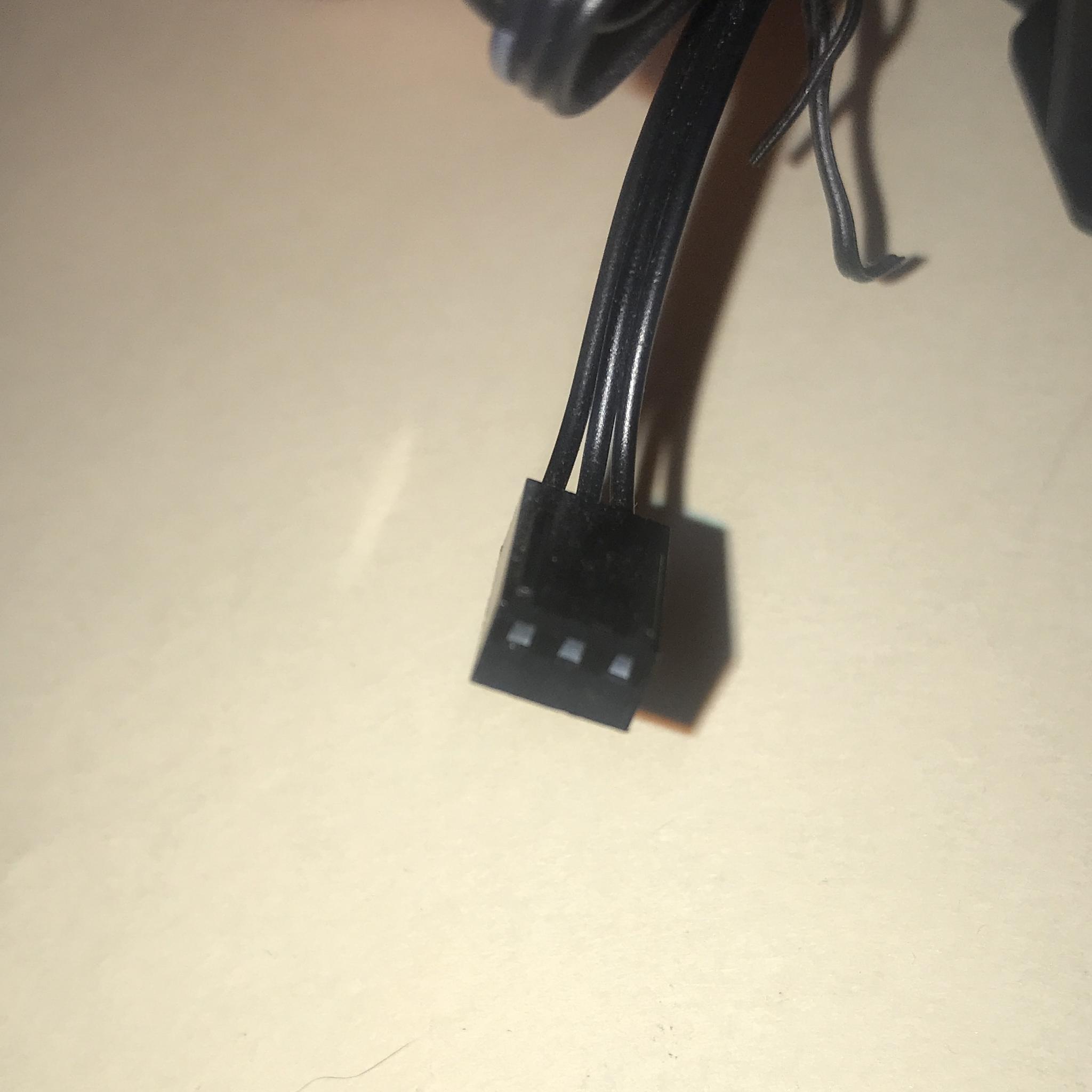 CORSAIR Air Series LED AF120 -3 pin header
