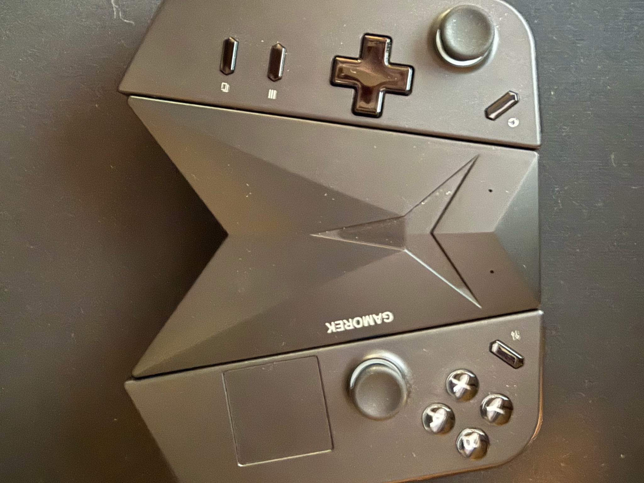 Lenovo Legion Go 512GB — Like New | + accesories