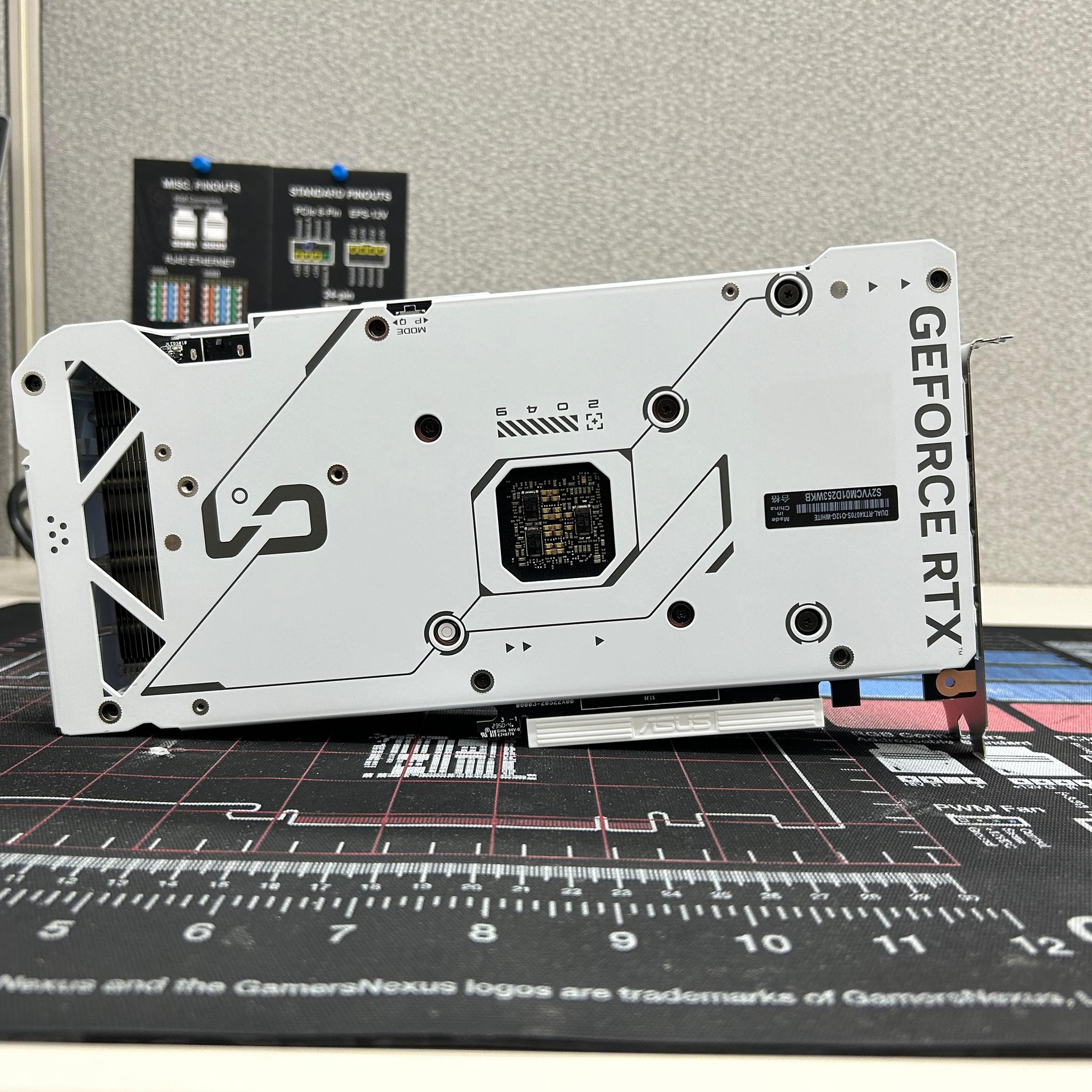 ASUS Dual GeForce RTX 4070 SUPER OC Edition (White)