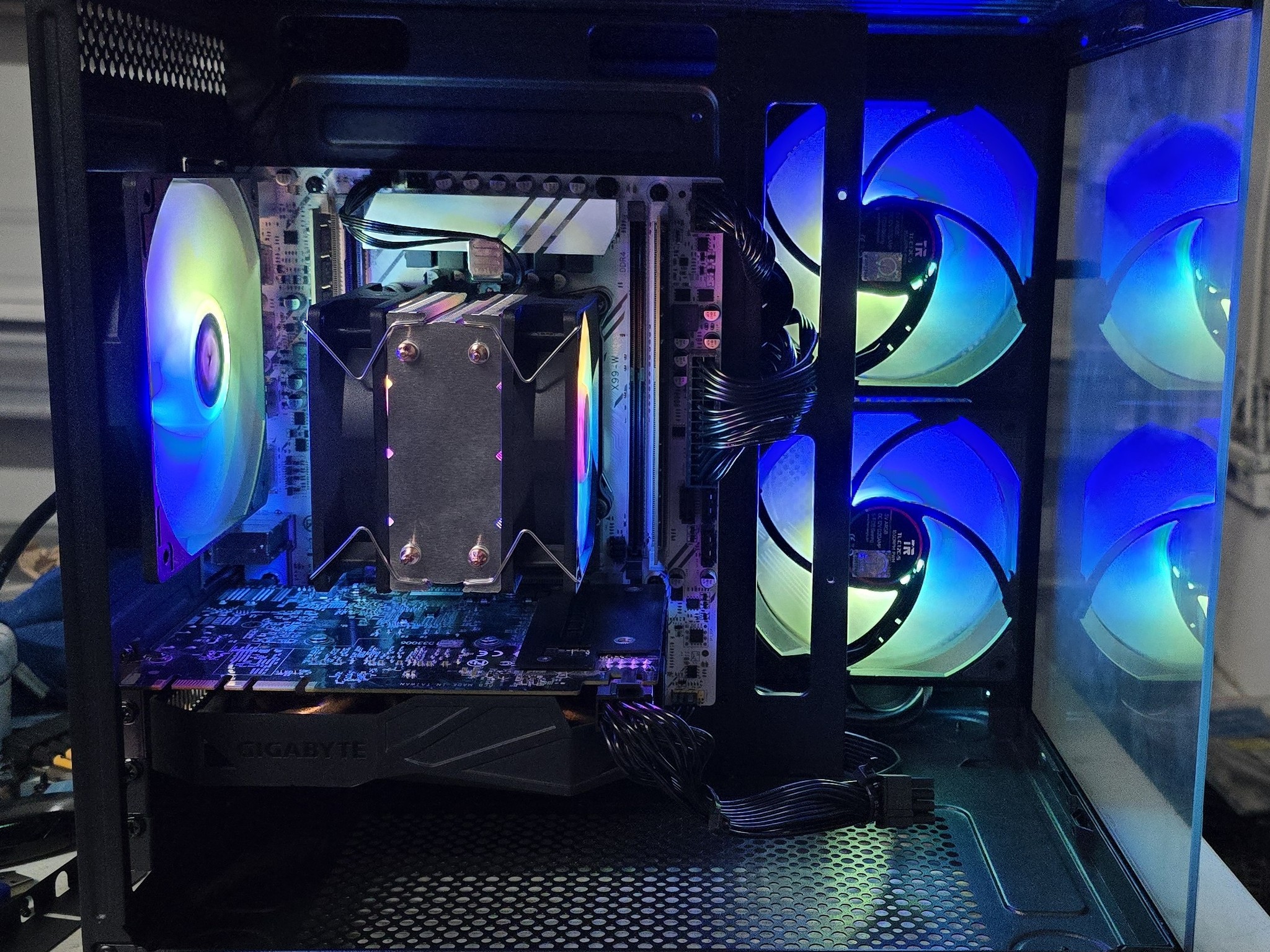 GTX 1070 | 10 Core Xeon | 24gb Ram | 1440p eSports Gaming PC