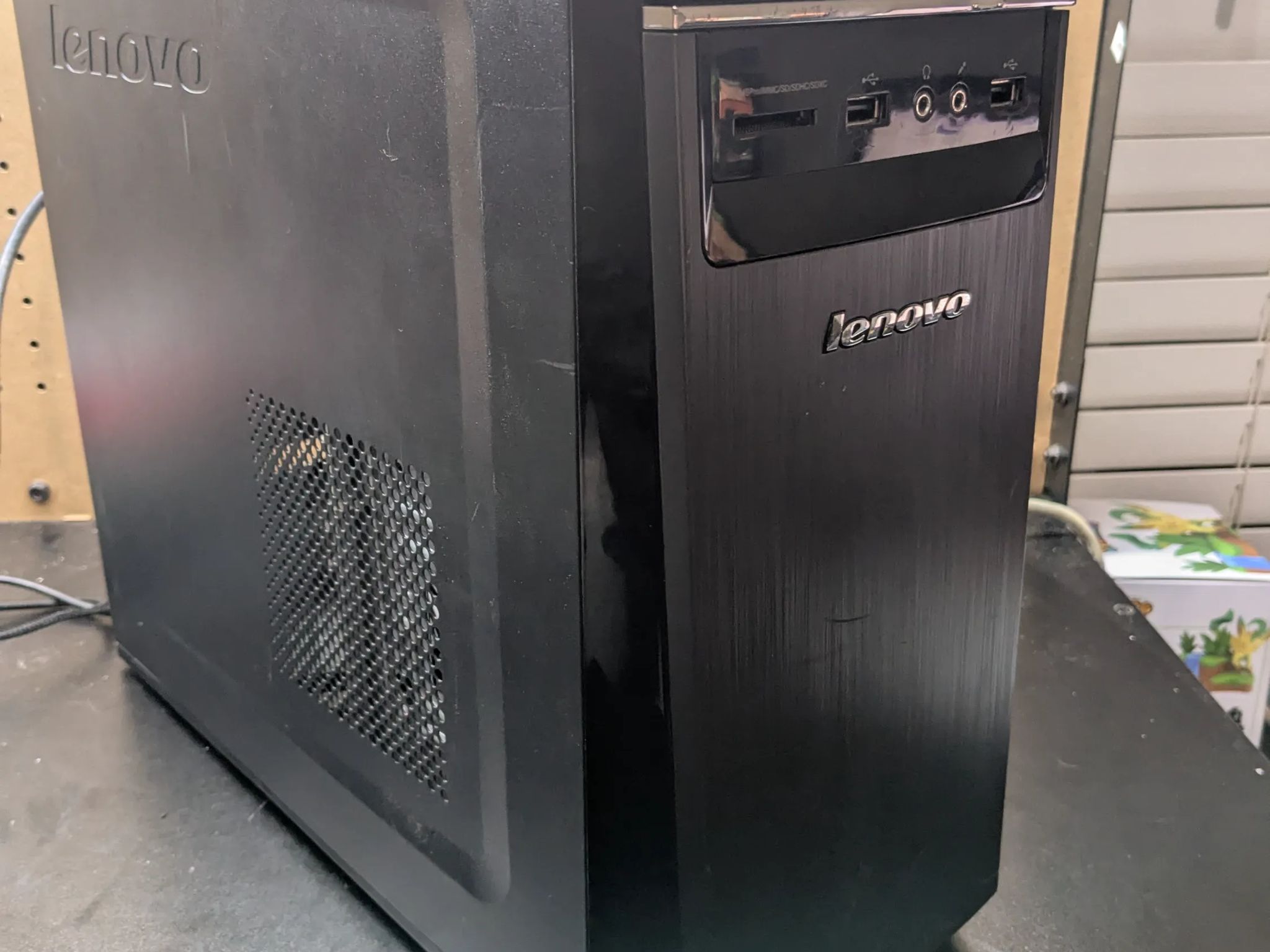 Office PC Barebones | A8-7600 Quad Core, 8GB DDR3 RAM, NO HDD, NO OS | POSTS