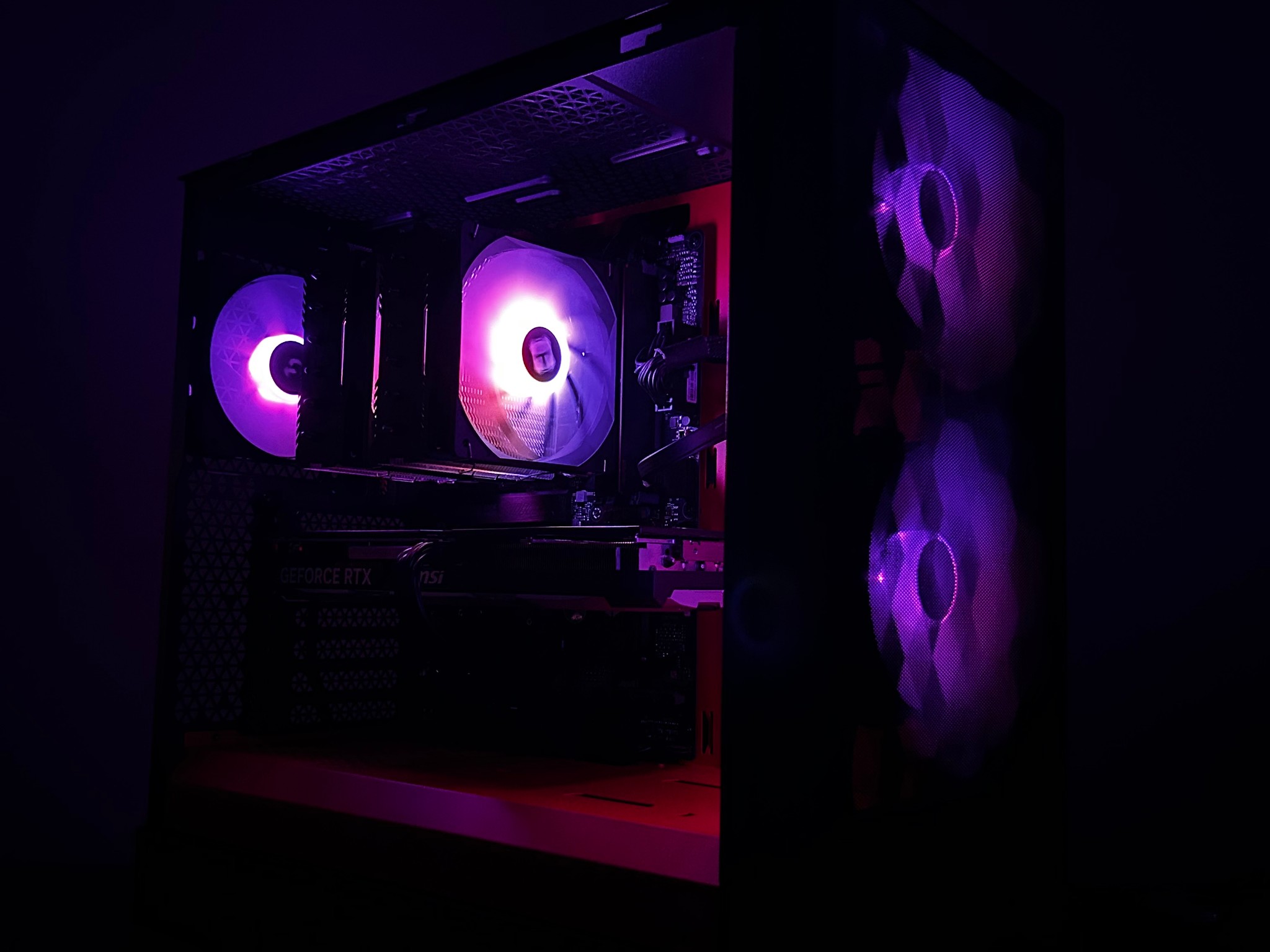 Rtx 4070 OC | Ryzen 5 7600x | 16gb DDR5 | 1tb Storage