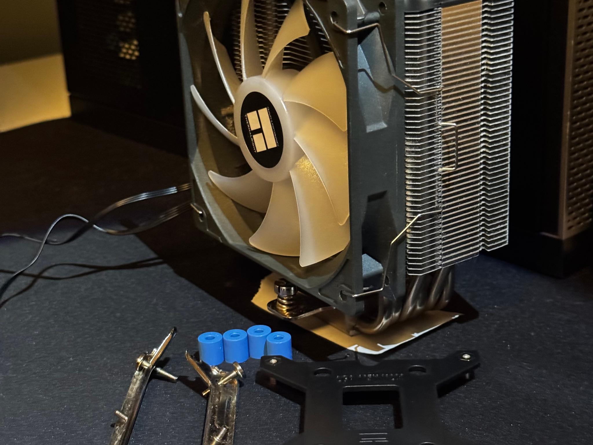 Thermalright 120mm Fan CPU Cooler LGA 115X/1200 ONLY