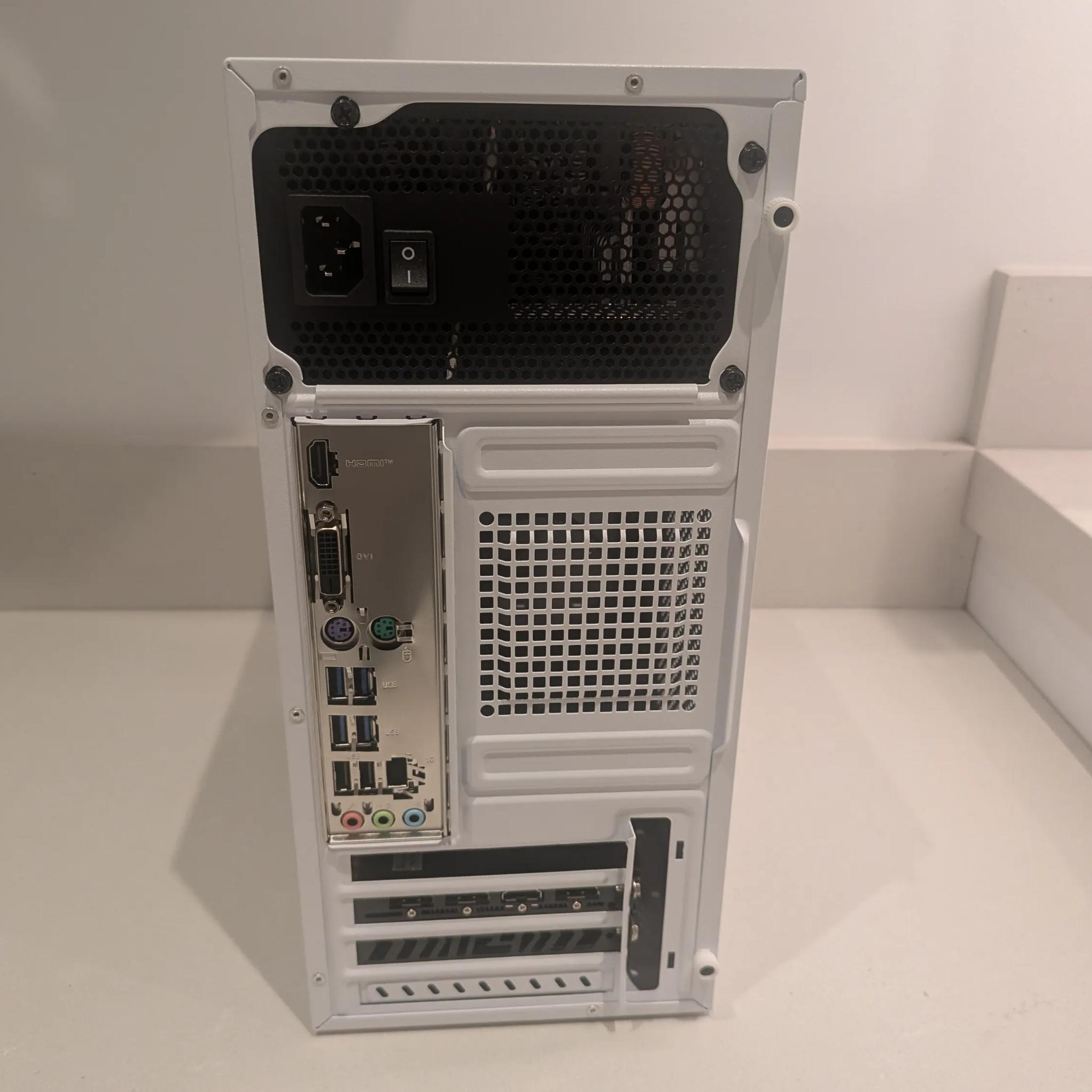 The Silksong - RX 7600, Ryzen 5 5600, 32 GB RAM, 1 TB NVME, RGB