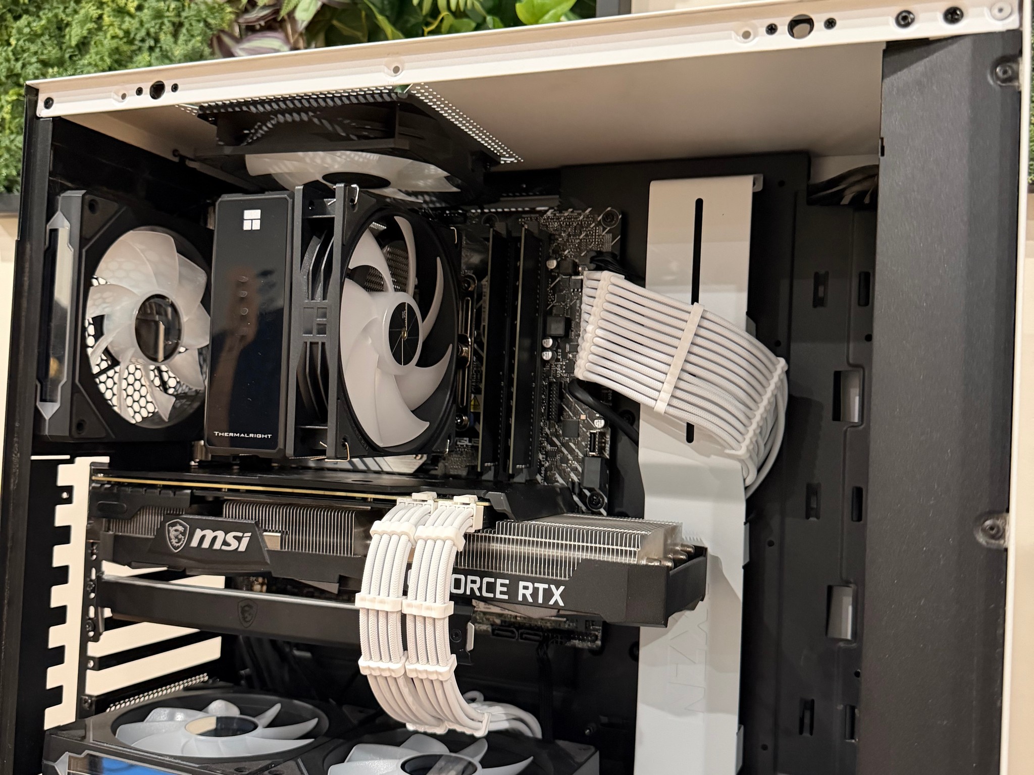 Custom White Gaming PC | RTX 3070 | i5-12400F | 2.25TB | WiFi | Windows 11 | Plug & Play