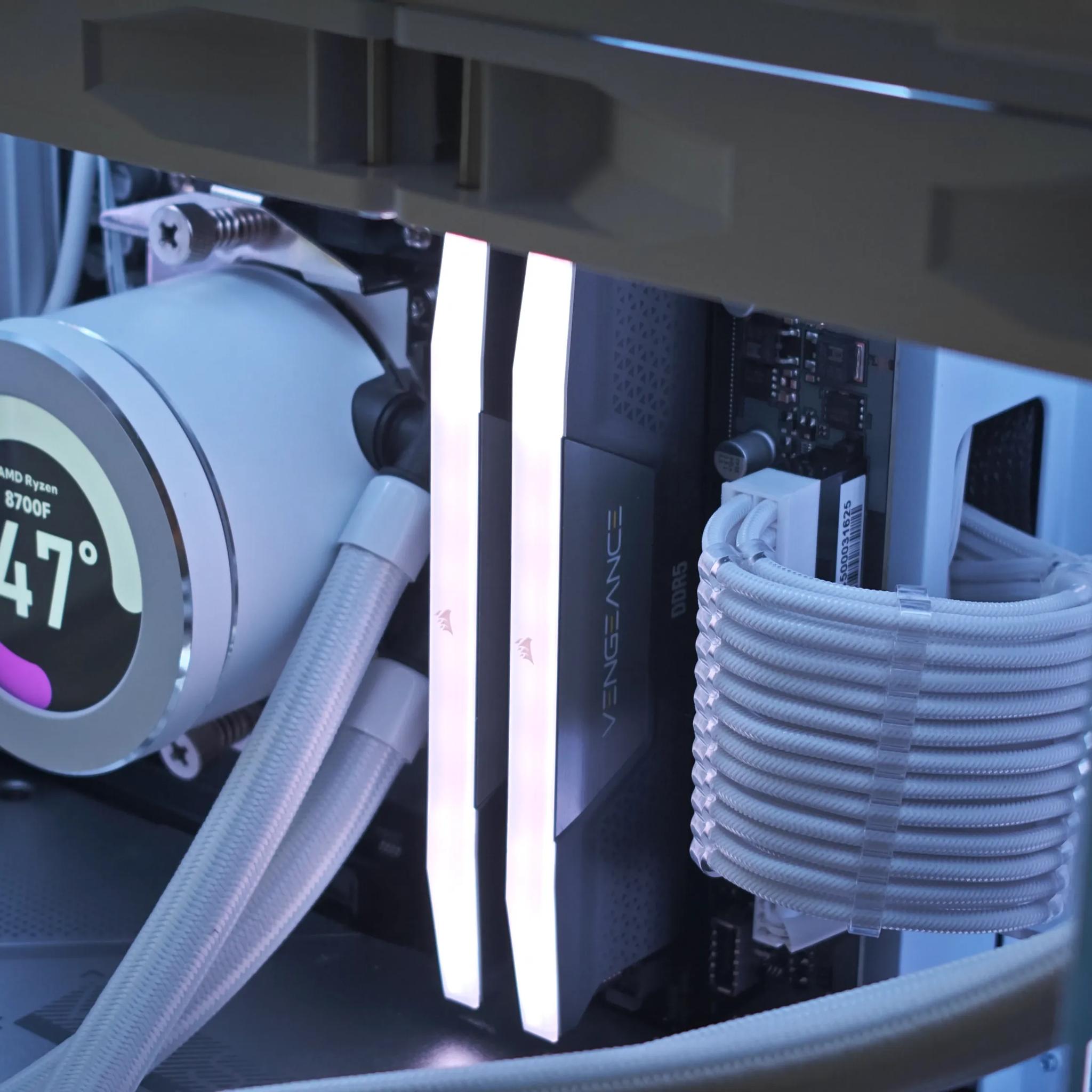 RTX 3080, Ryzen 7 7800X3D, 32GB DDR5, Customizable 2.1" LCD | 1440P/4K Gaming PC