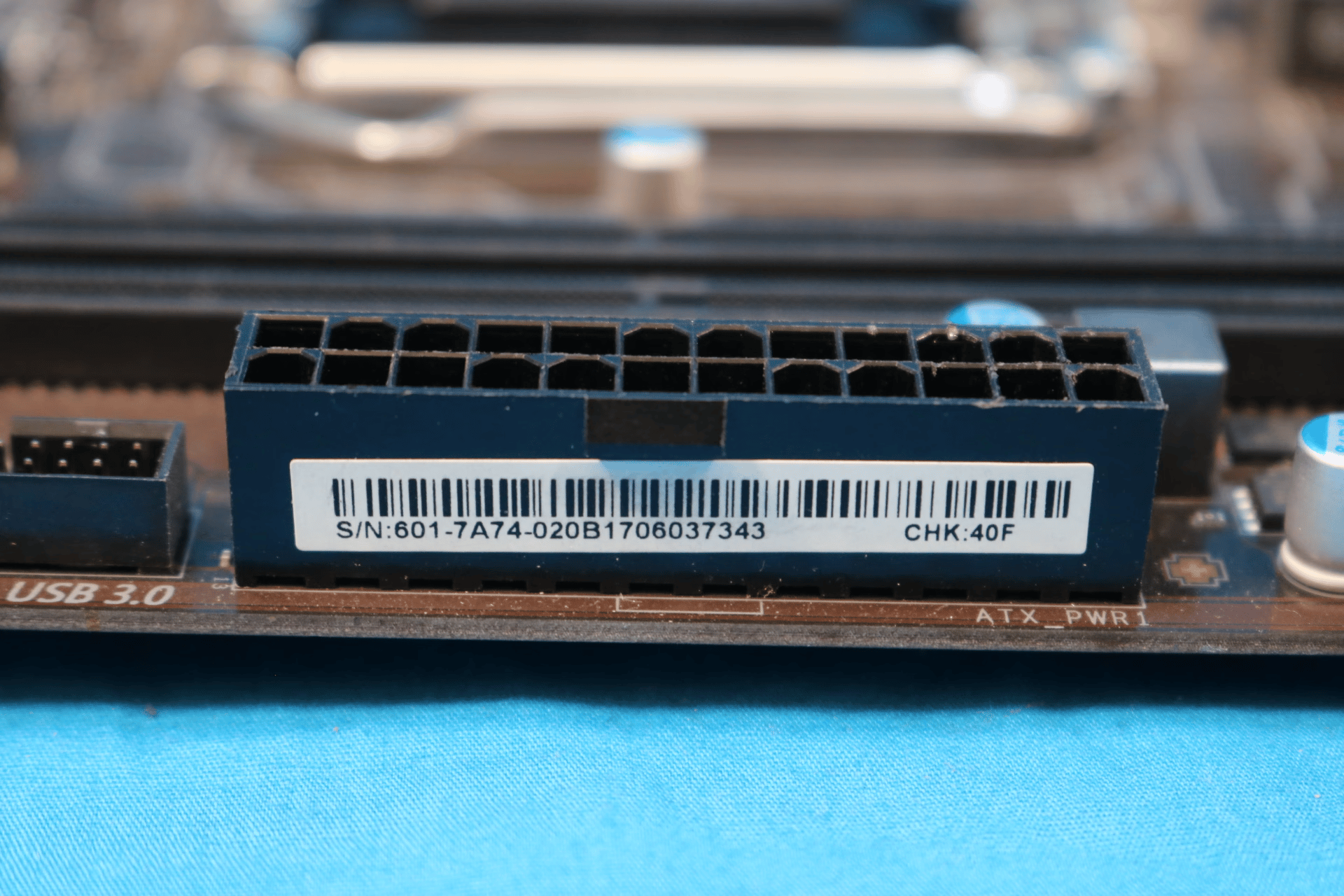 MSI B250M PRO-VD Intel LGA1151/Socket H4 DDR4 MicroATX Desktop Motherboard No I/O Shield