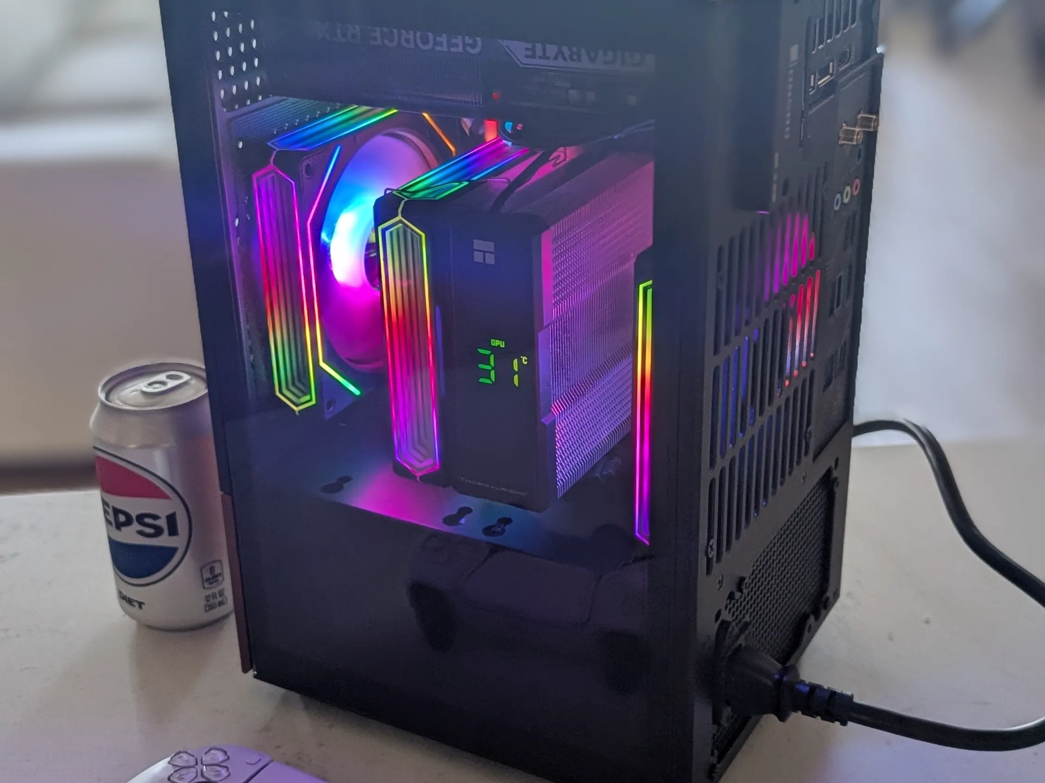 SFF Mini ITX RGB Gaming PC - 9600X + 5060 Ti 16GB - Jonsbo T6