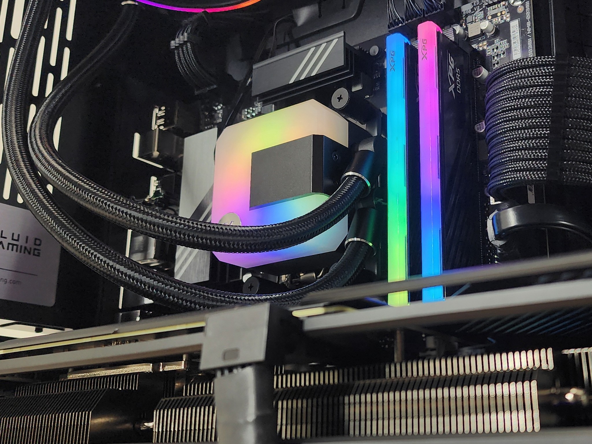 Gaming PC Ryzen 7 9700X 32GB RAM 2TB SSD RTX 4070 Ti 12GB Windows 11 Computer