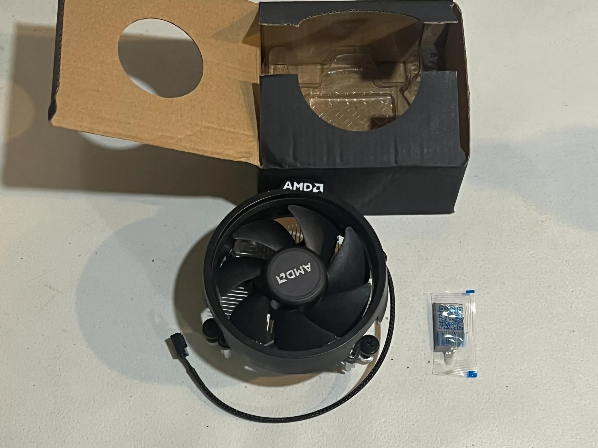 AMD Wraith Stealth Cooler