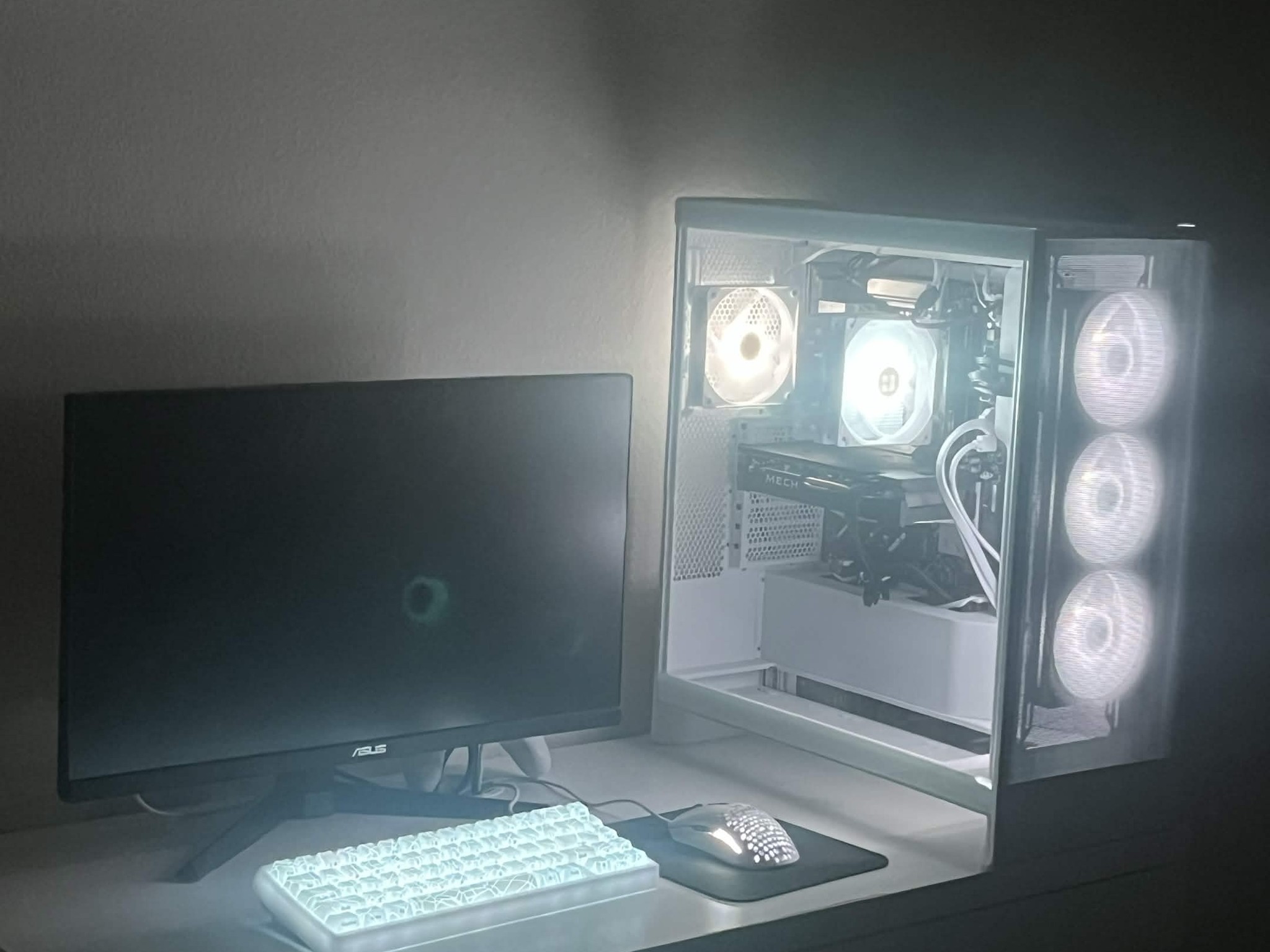 AM5 Gaming PC | Ryzen 5 7600x | MSI RX6600 | 16gb DDR5 6000mhz | 1tb SSD