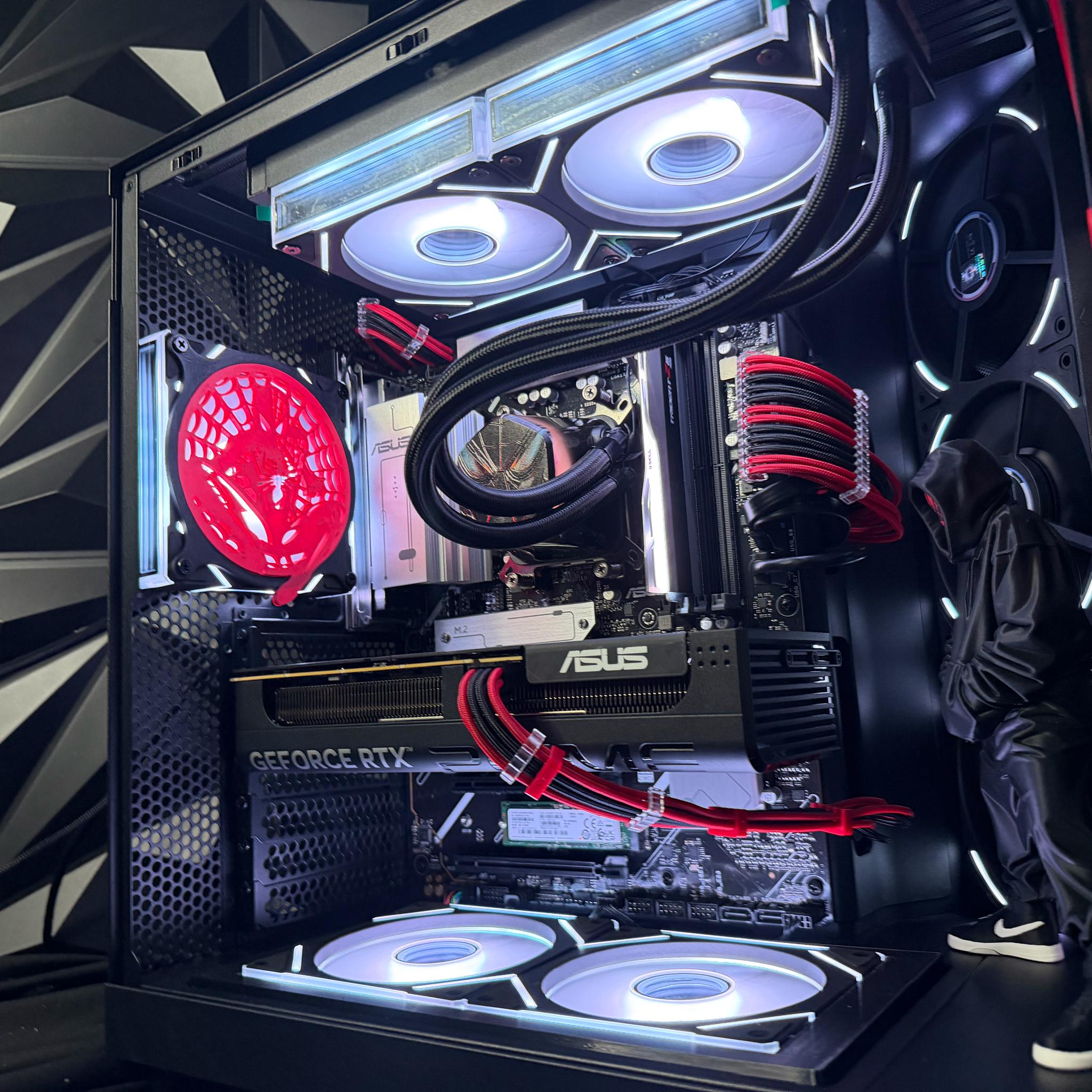 🕷️🕸️ WEB SLINGER 🕸️🕷️Ryzen 5 9600X| RTX 5060| 16 GB DDR5| 1.5 TB NVMe| 650W PSU