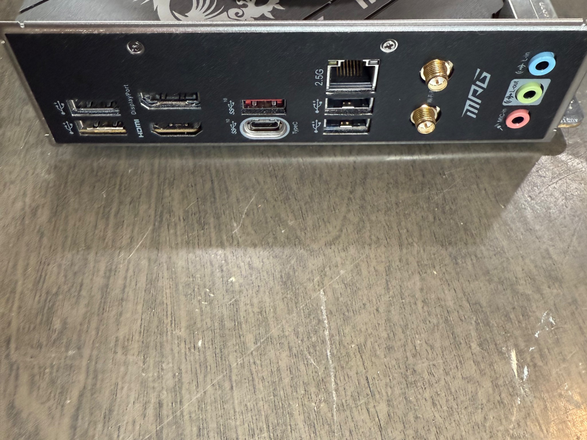 MSI Gaming Edge WiFi~i7 10700 w/ cooler~32GB DDR4 RGB