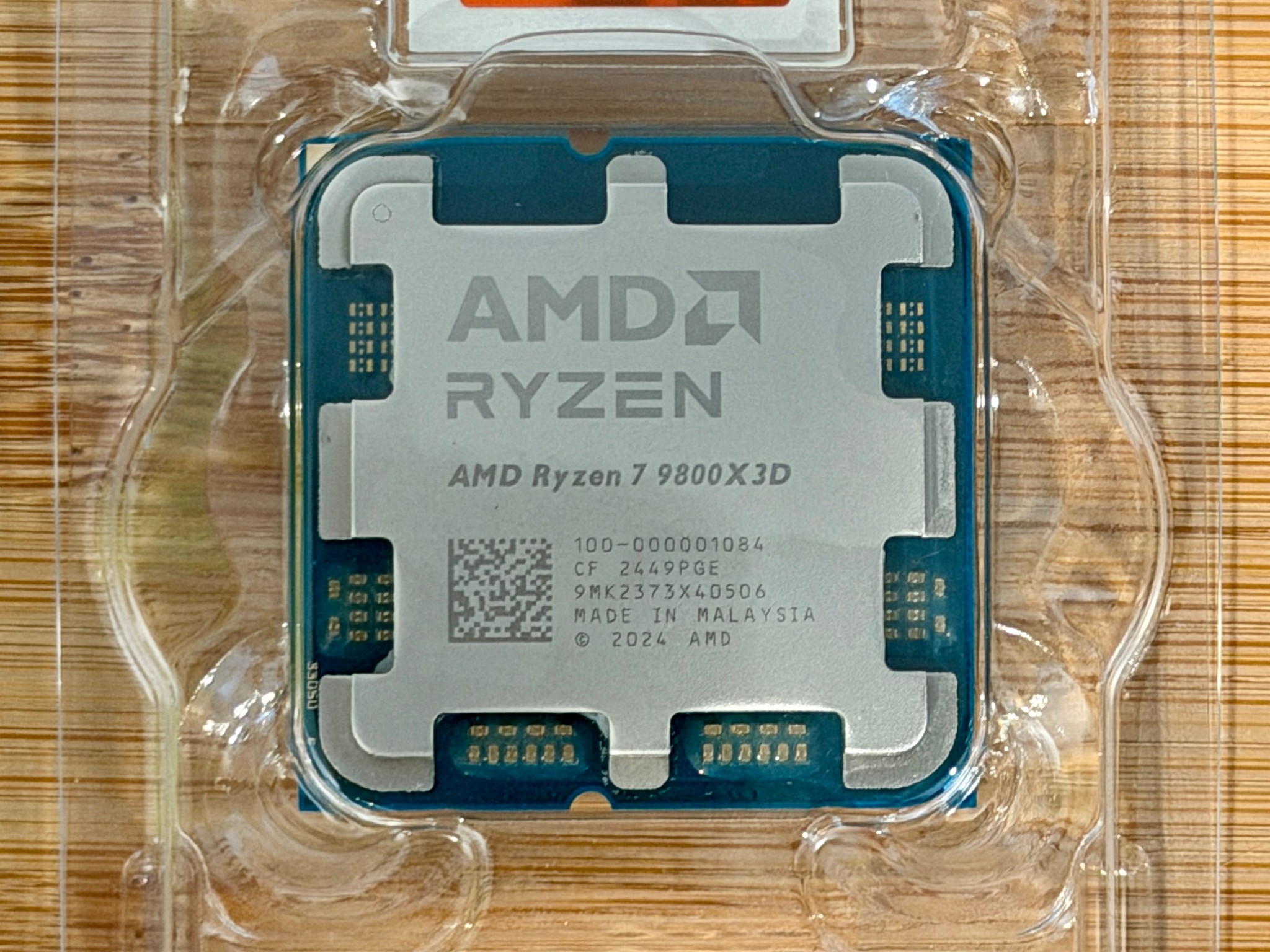 AMD Ryzen 7 9800X3D