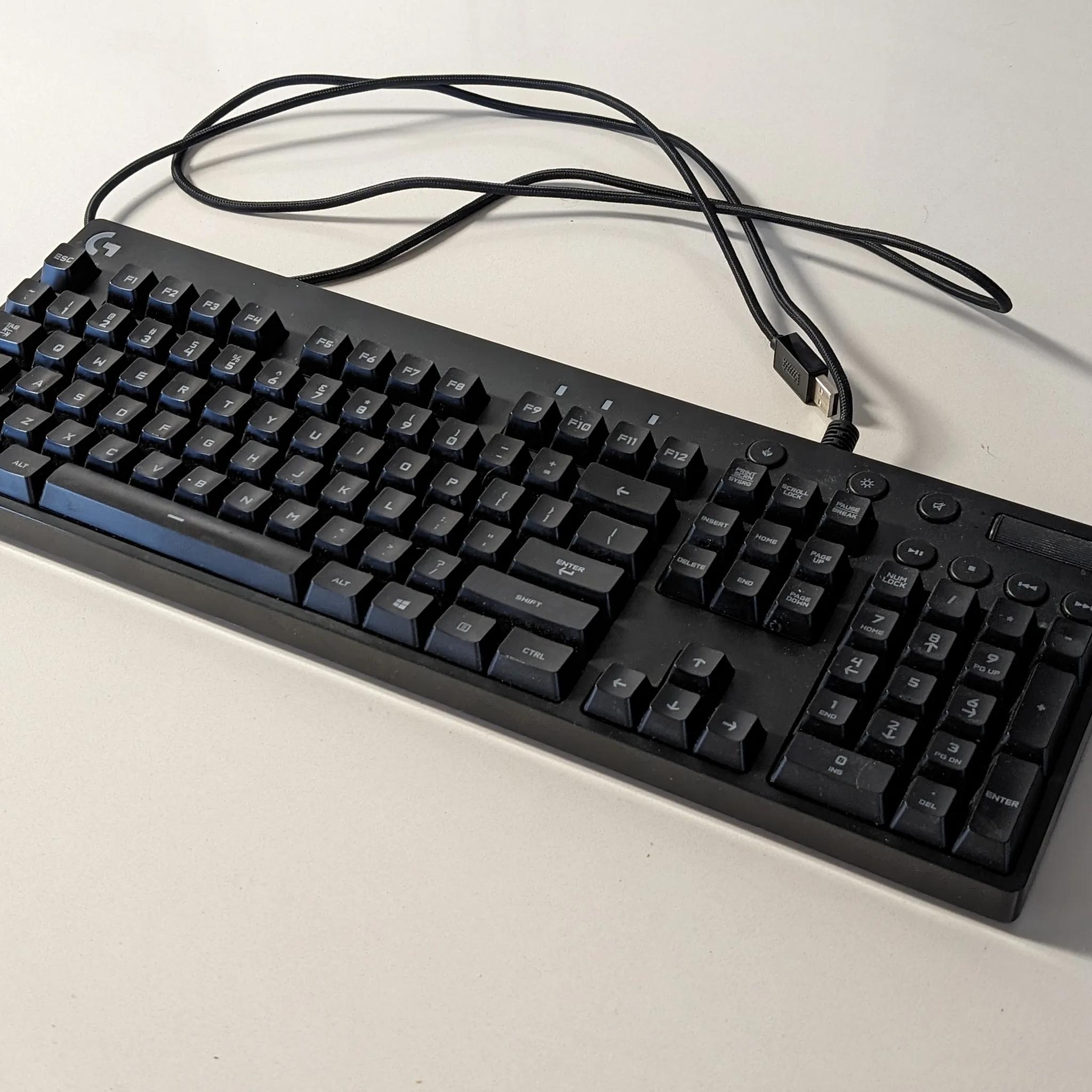 Used Logitech G810 Orion Spectrum