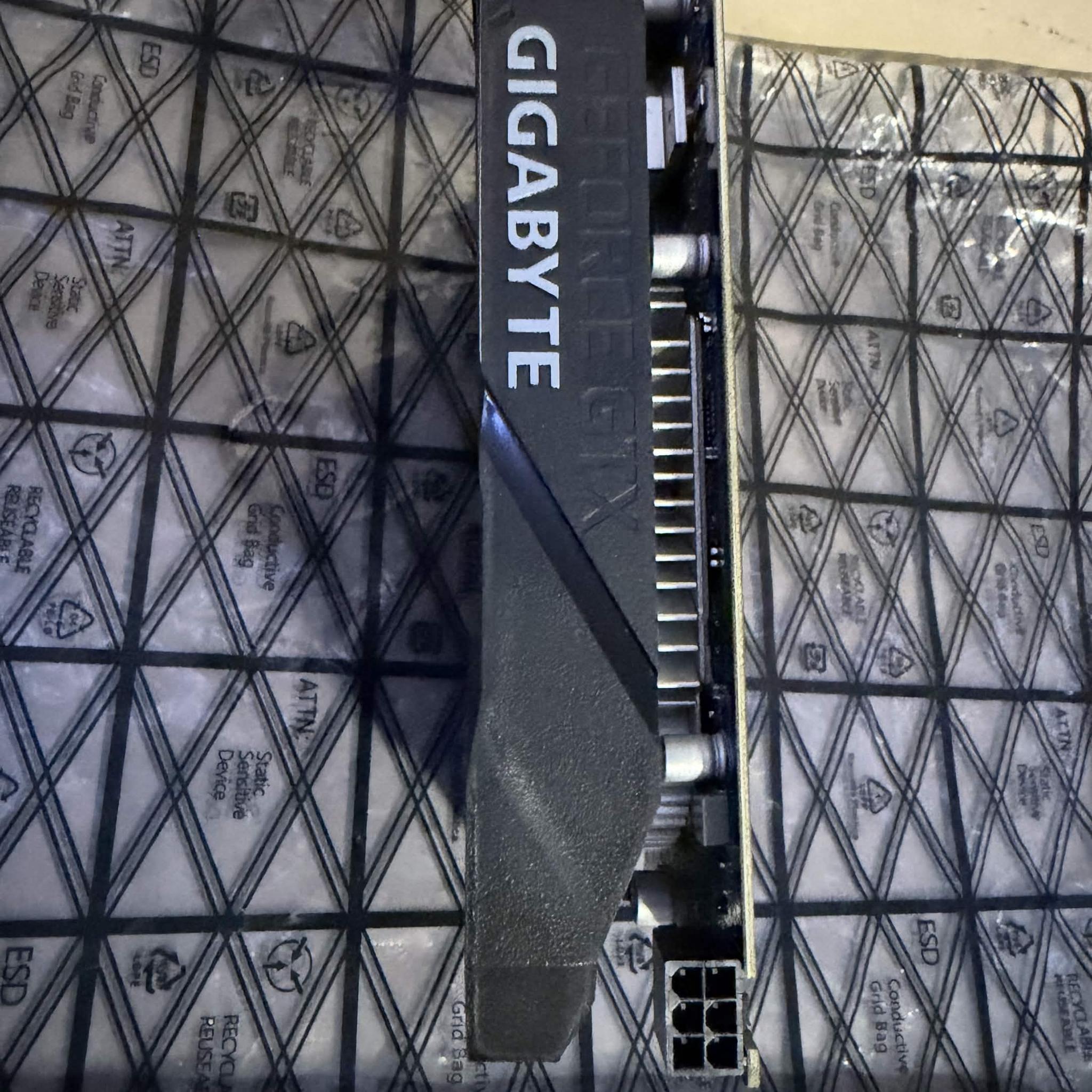 GIGABYTE GeForce GTX 1650 SUPER OC 4G