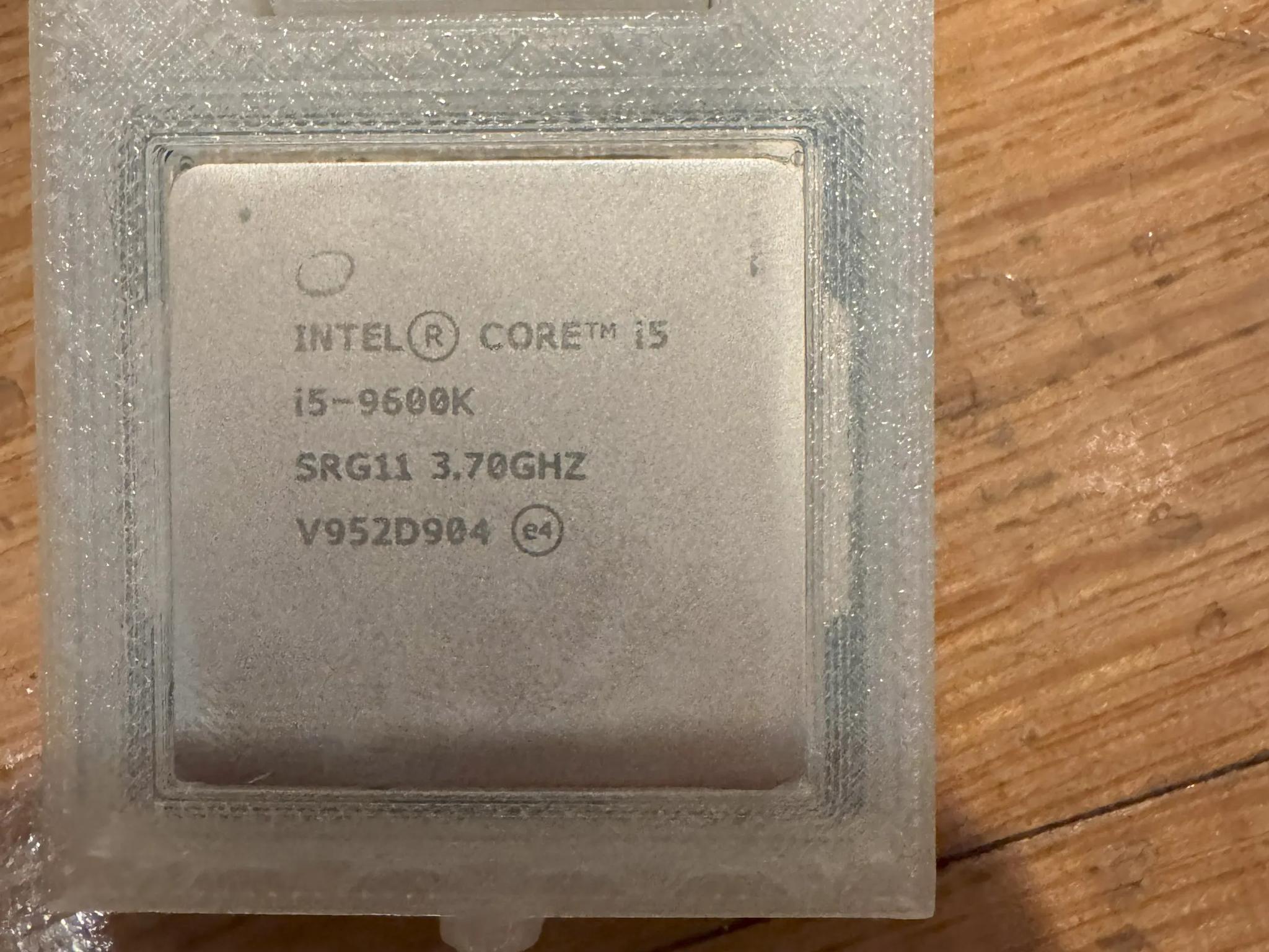 Intel Core i5-9600K