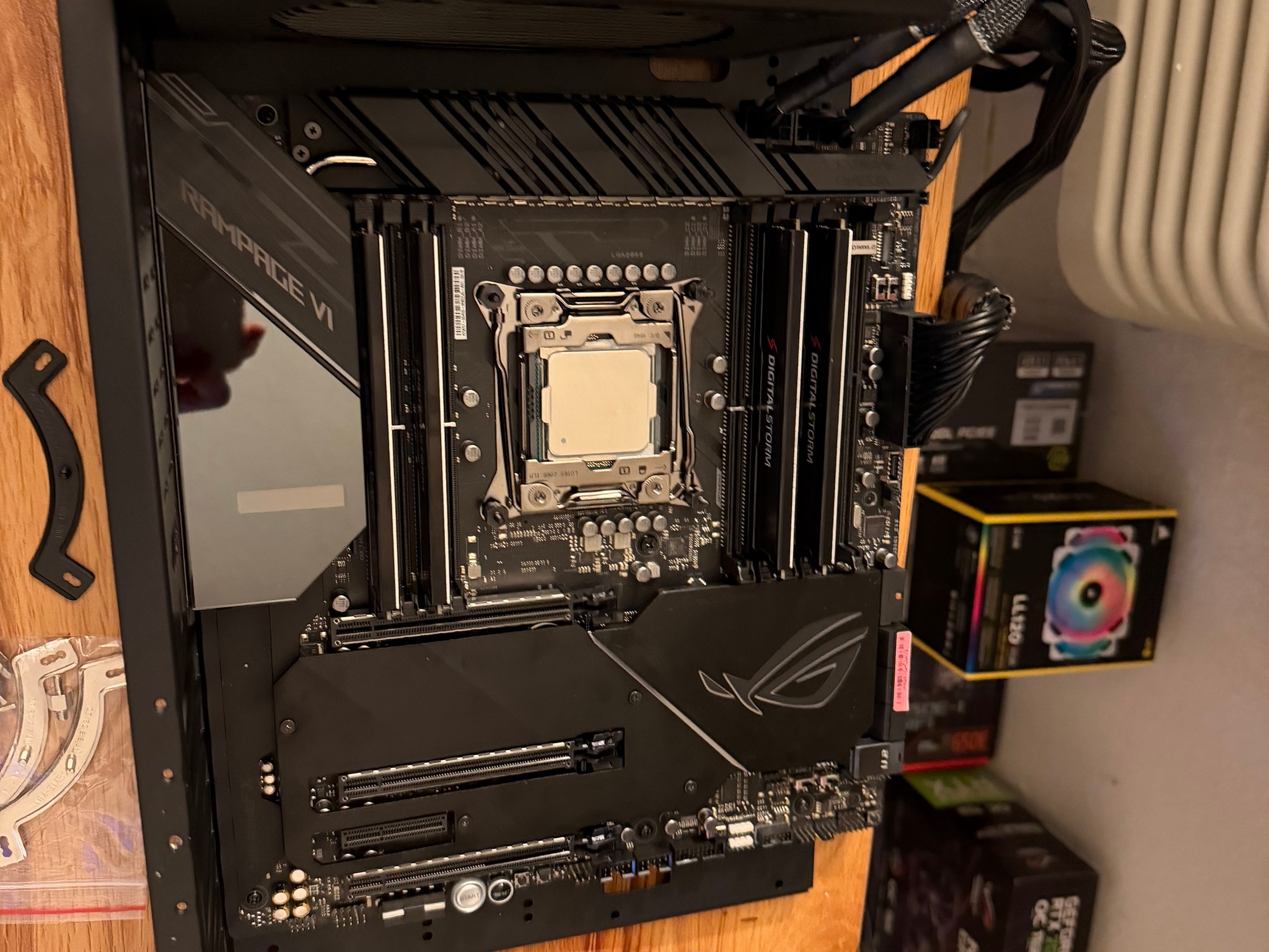 i9-10980XE + 64GB DDR4 + 500GB NVME SSD + ROG RAMPAGE VI OMEGA