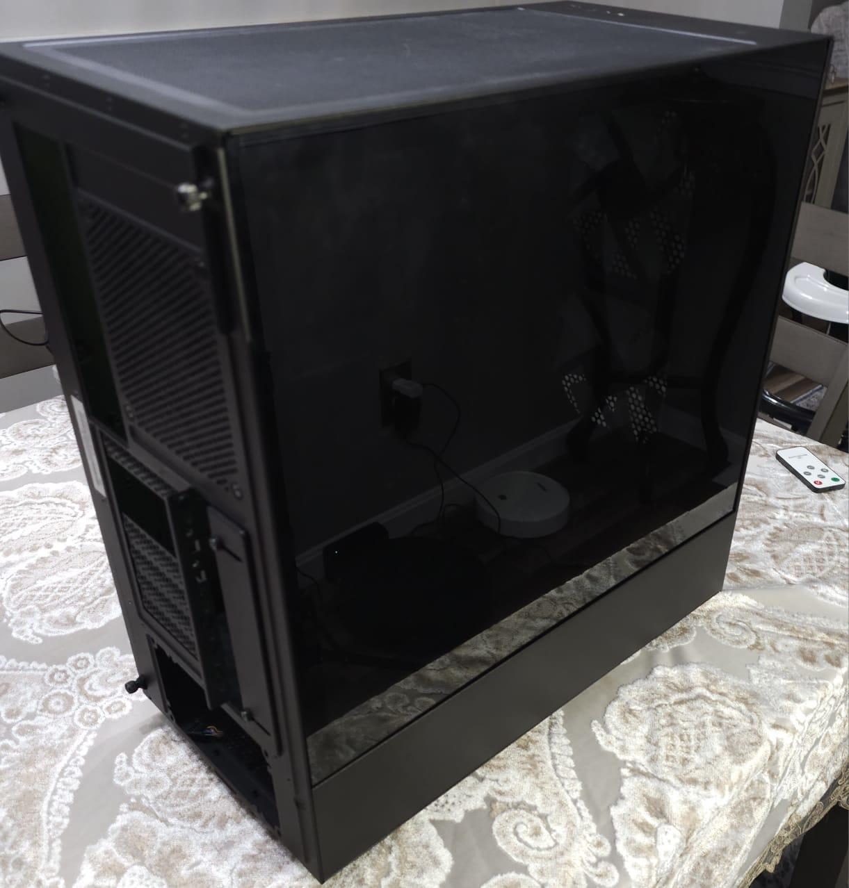 NZXT H5 Flow RGB ATX Mid-Tower Gaming Case