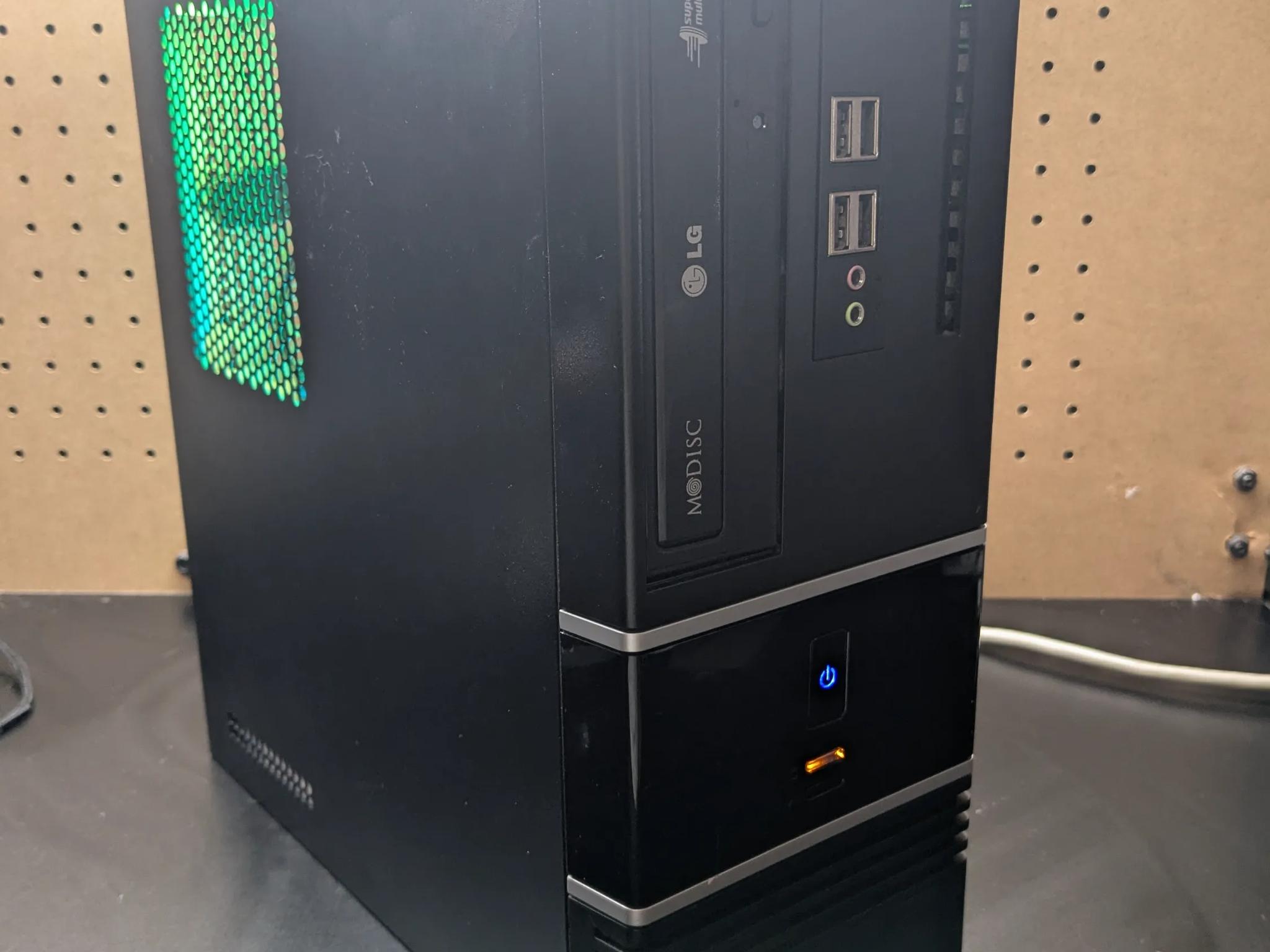 60 FPS Fortnite | 180 Day Warranty | i5-3470, 16GB RAM, 2GB AMD GPU, 400GB SSD, Win10, WiFi, RGB