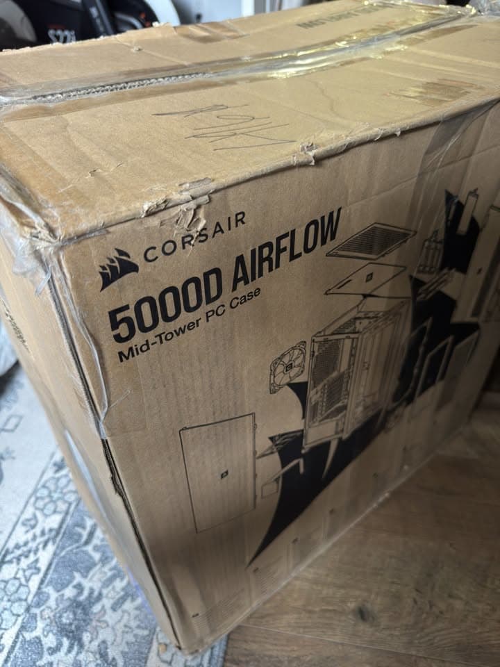 Corsair 5000D Airflow Tempered Glass Mid-Tower PC Case *BRAND NEW*