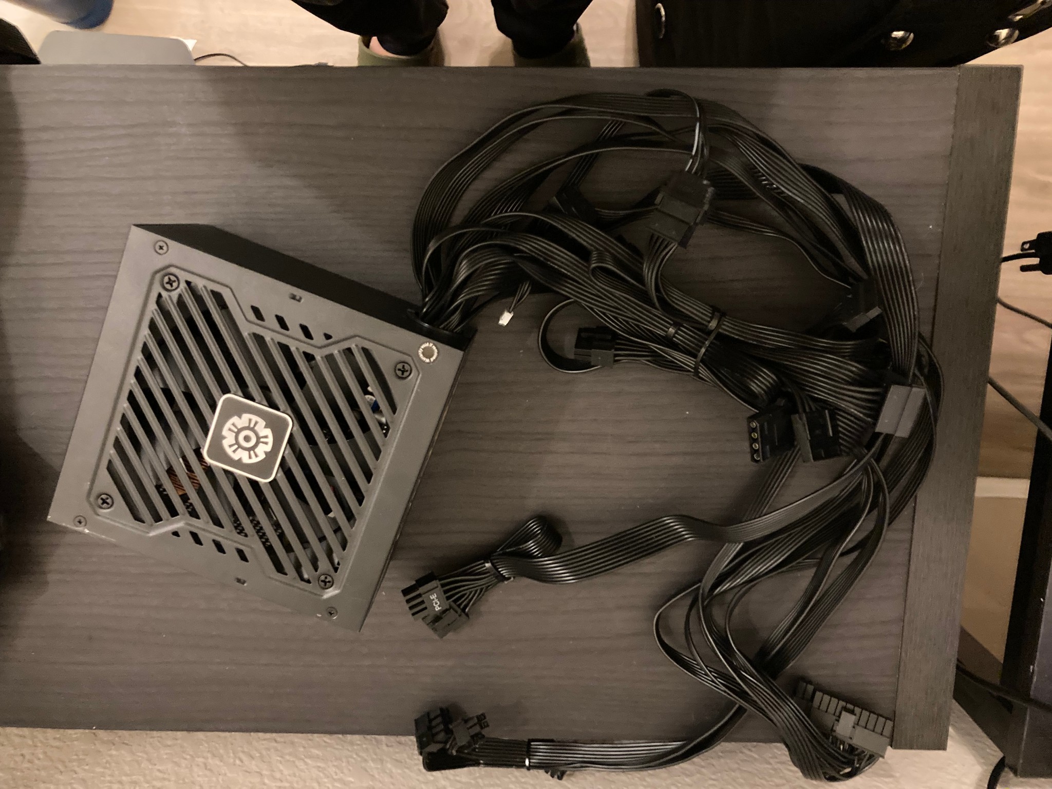 Enermax CYBERBRON 80+ Gold 850 Watt Power Supply