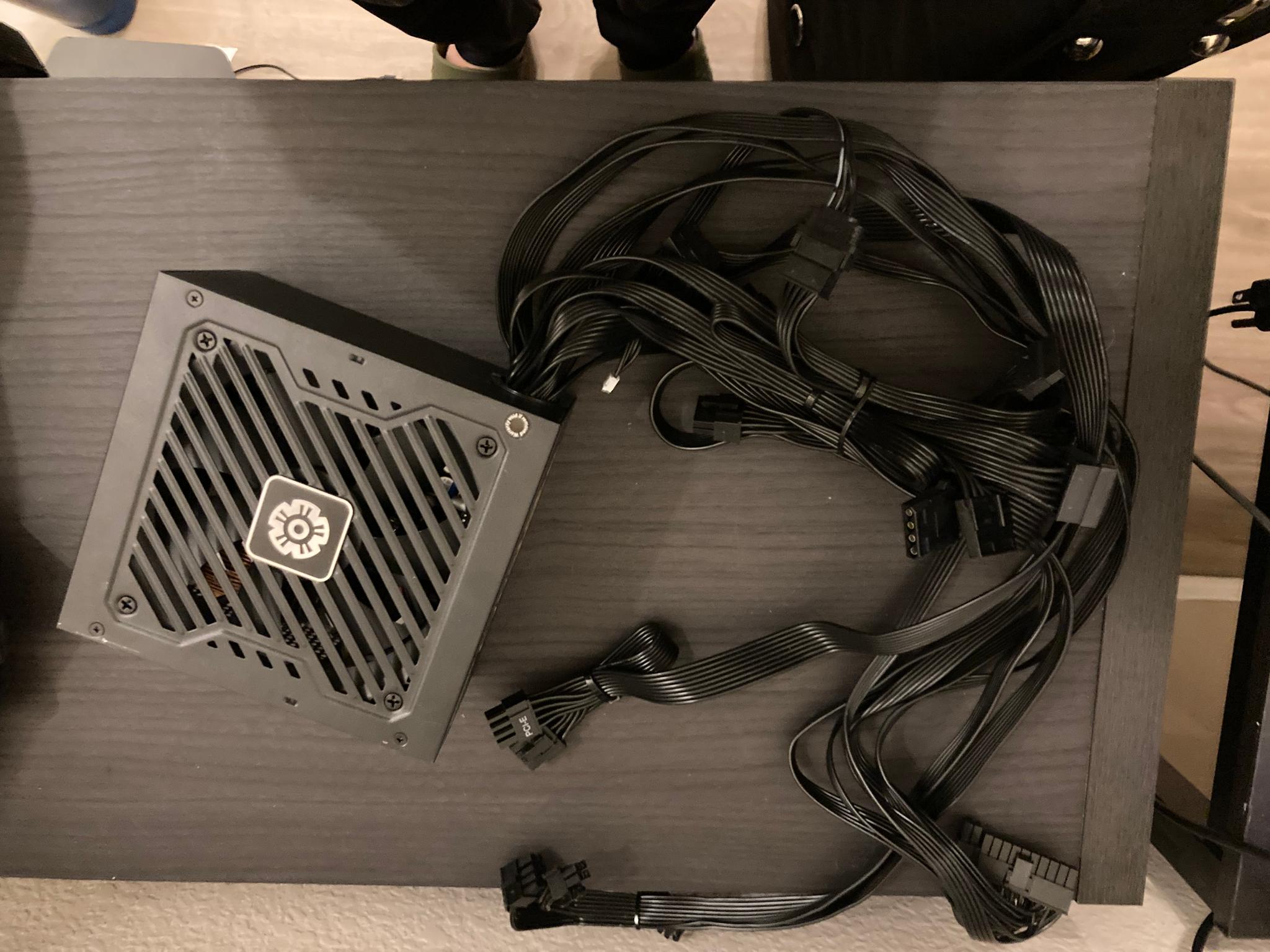 Enermax CYBERBRON 80+ Gold 850 Watt Power Supply