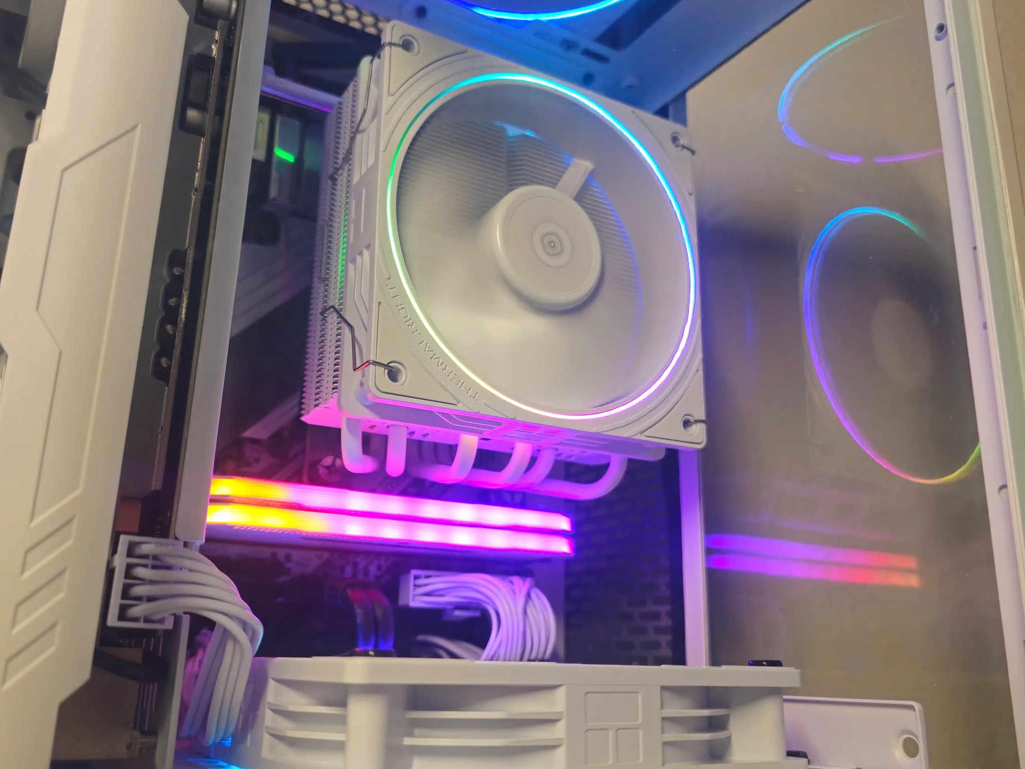 ITX White PC // RTX 3060 12GB // i5 10400f // 32GB DDR4 3600 // 1TB NVME // Wi-Fi + BT