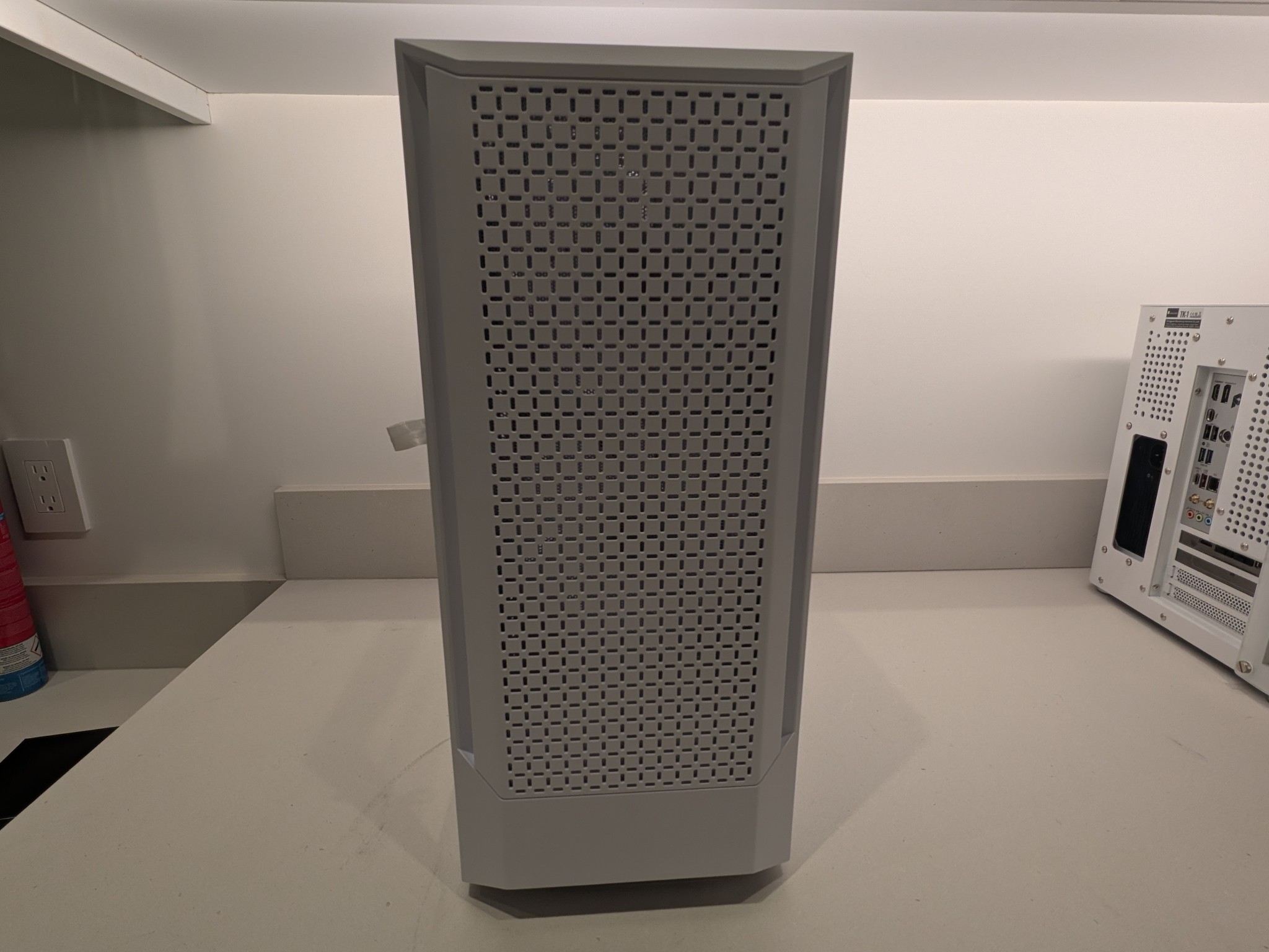 1440p Blizzard - Ryzen 7 7700, RX 9060 XT 16GB, 32 GB DDR5, 2 TB Gen 4 NVME, RGB